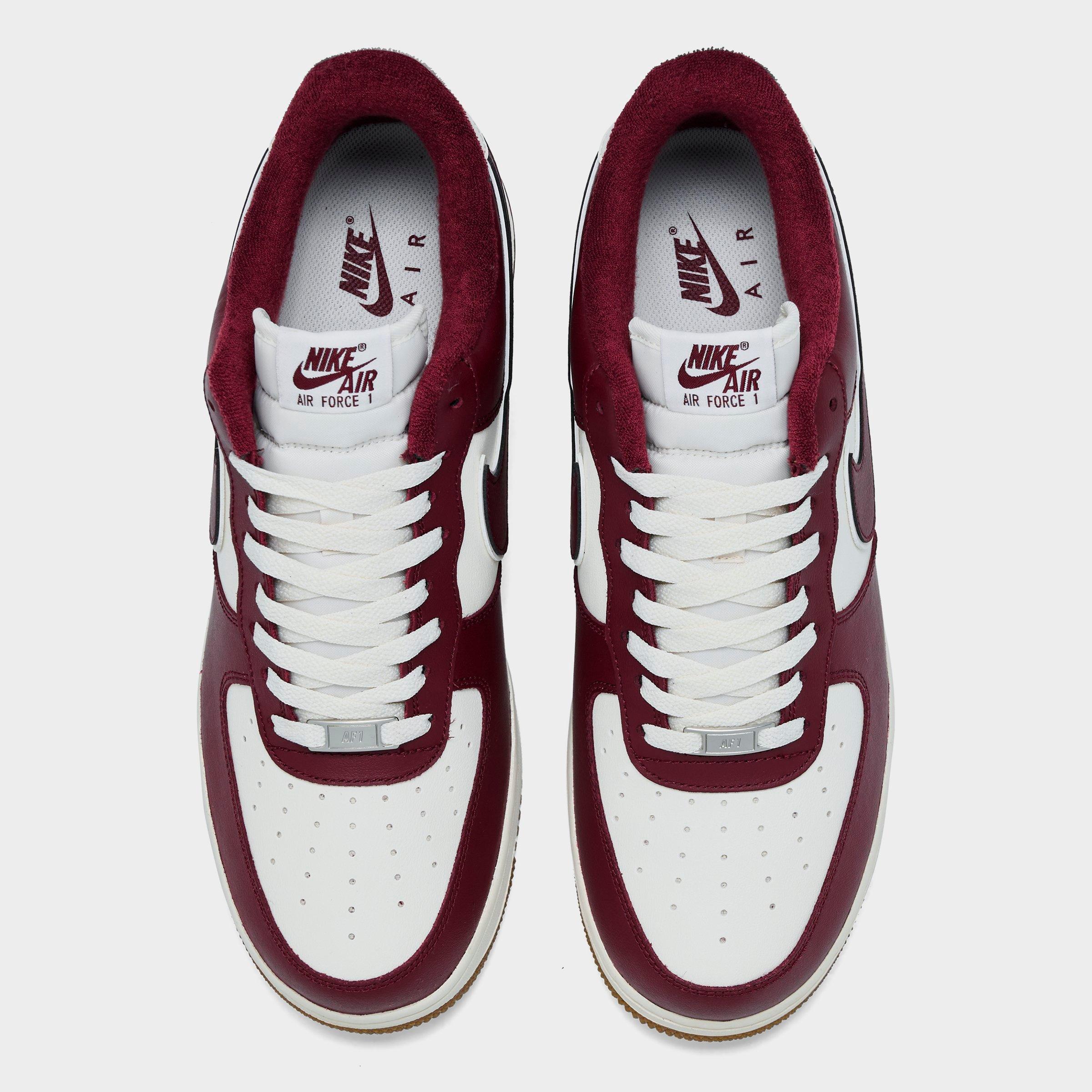 Men's Nike Air Force 1 '07 LV8 SE Varsity Casual Shoes