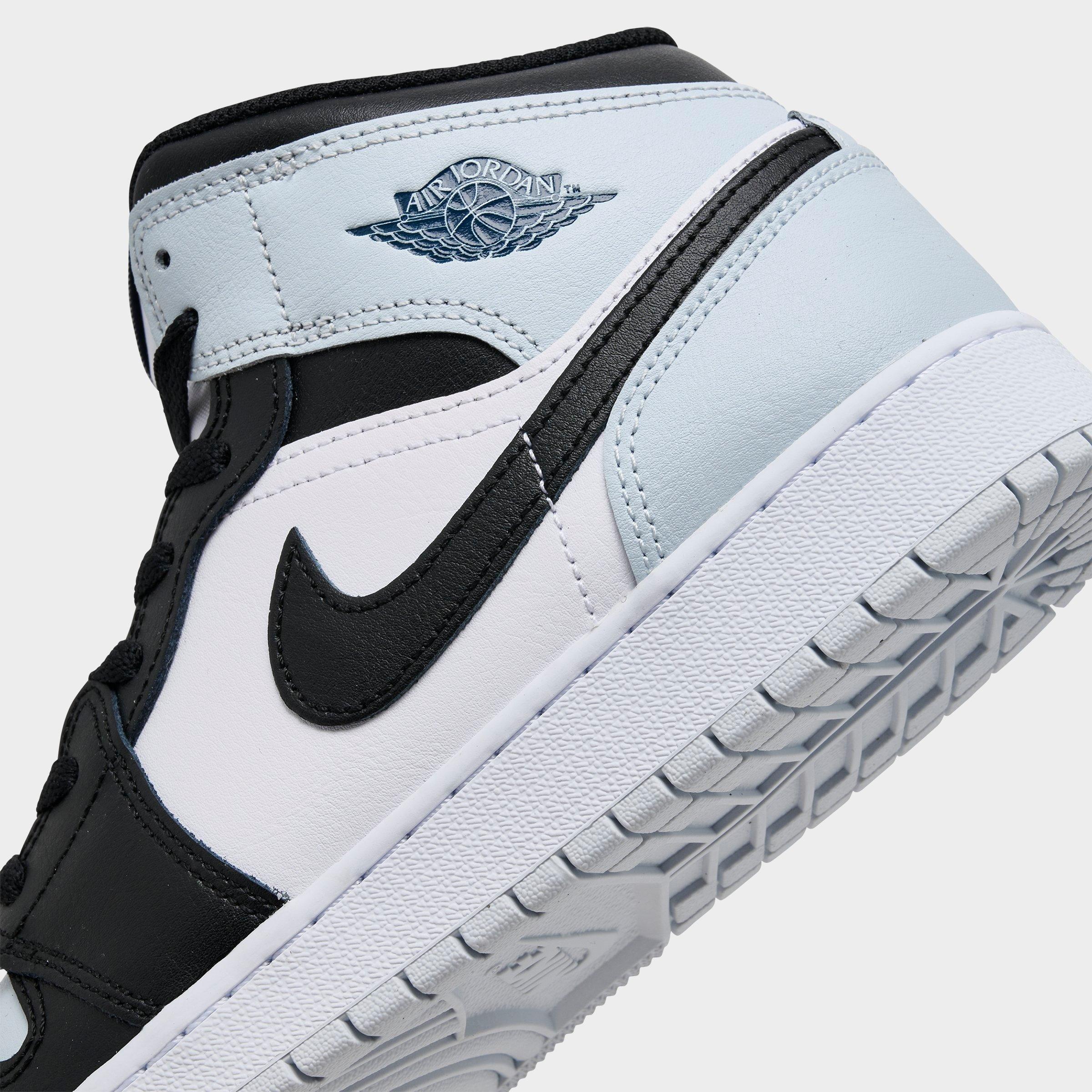 Big Kids' Air Jordan Retro 1 Mid Casual Shoes