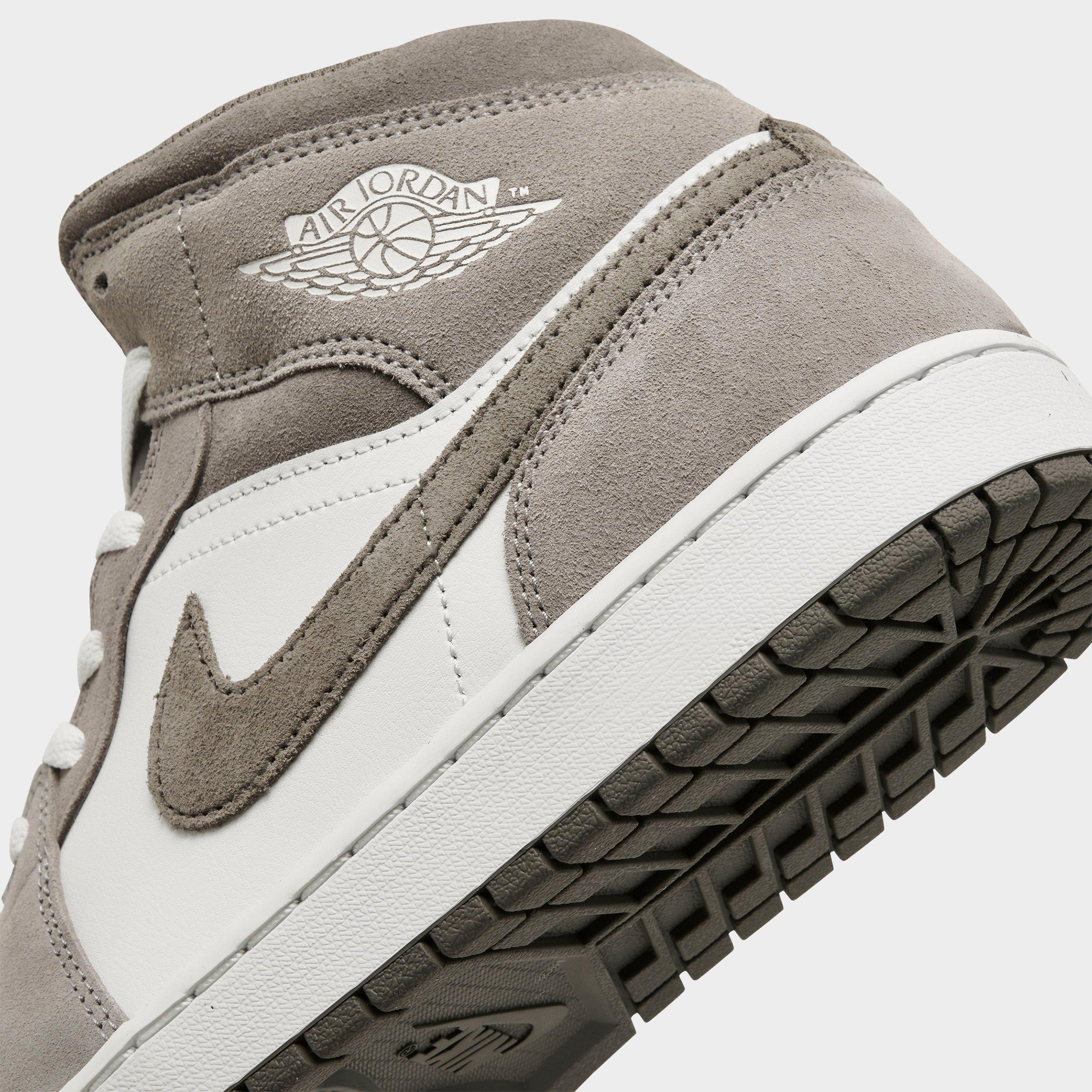 Men's Air Jordan Retro 1 Mid Casual Shoes