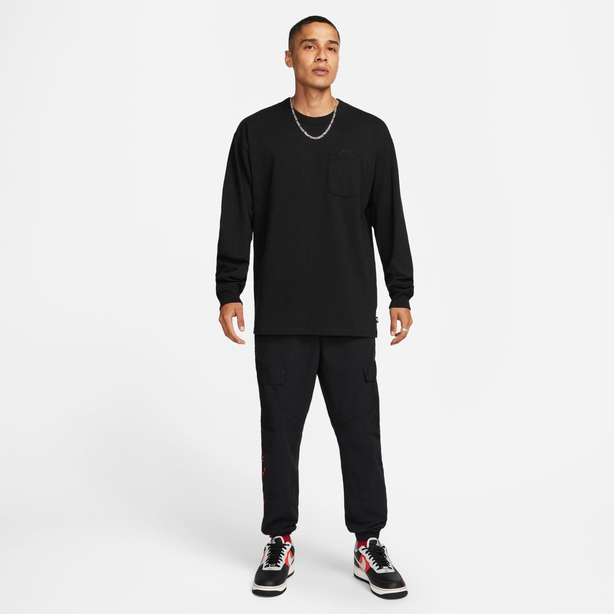 Men's Nike Sportswear Premium Essentials Long-Sleeve Pocket T-Shirt