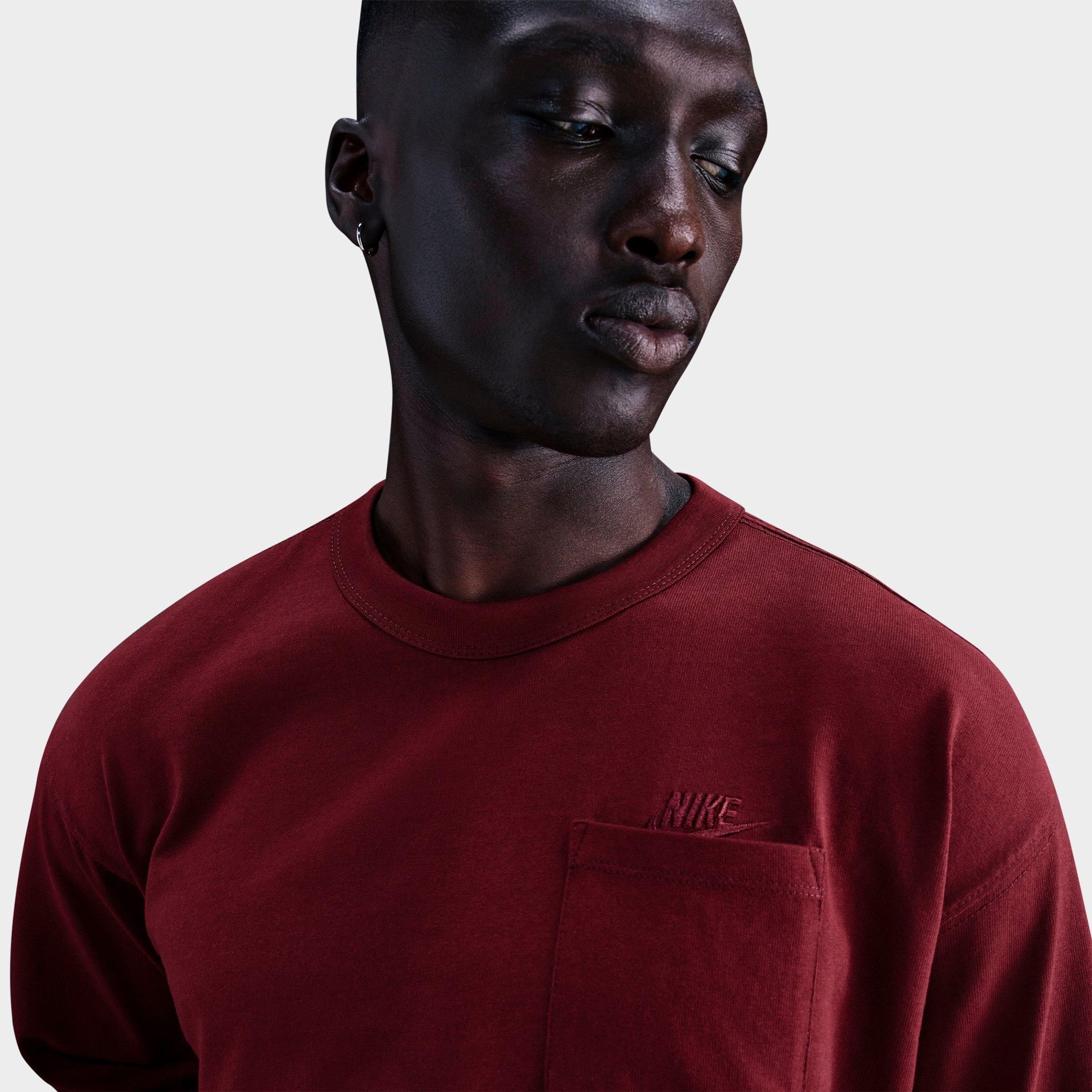 Men's Nike Sportswear Premium Essentials Long-Sleeve Pocket T-Shirt