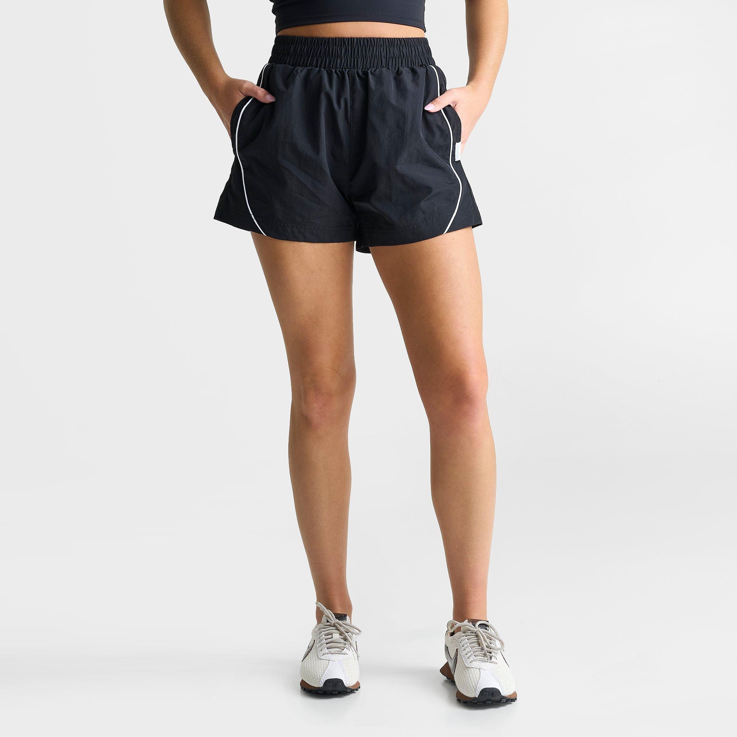 Women's DAILYSZN Weather-Resistant Piped Woven Shorts