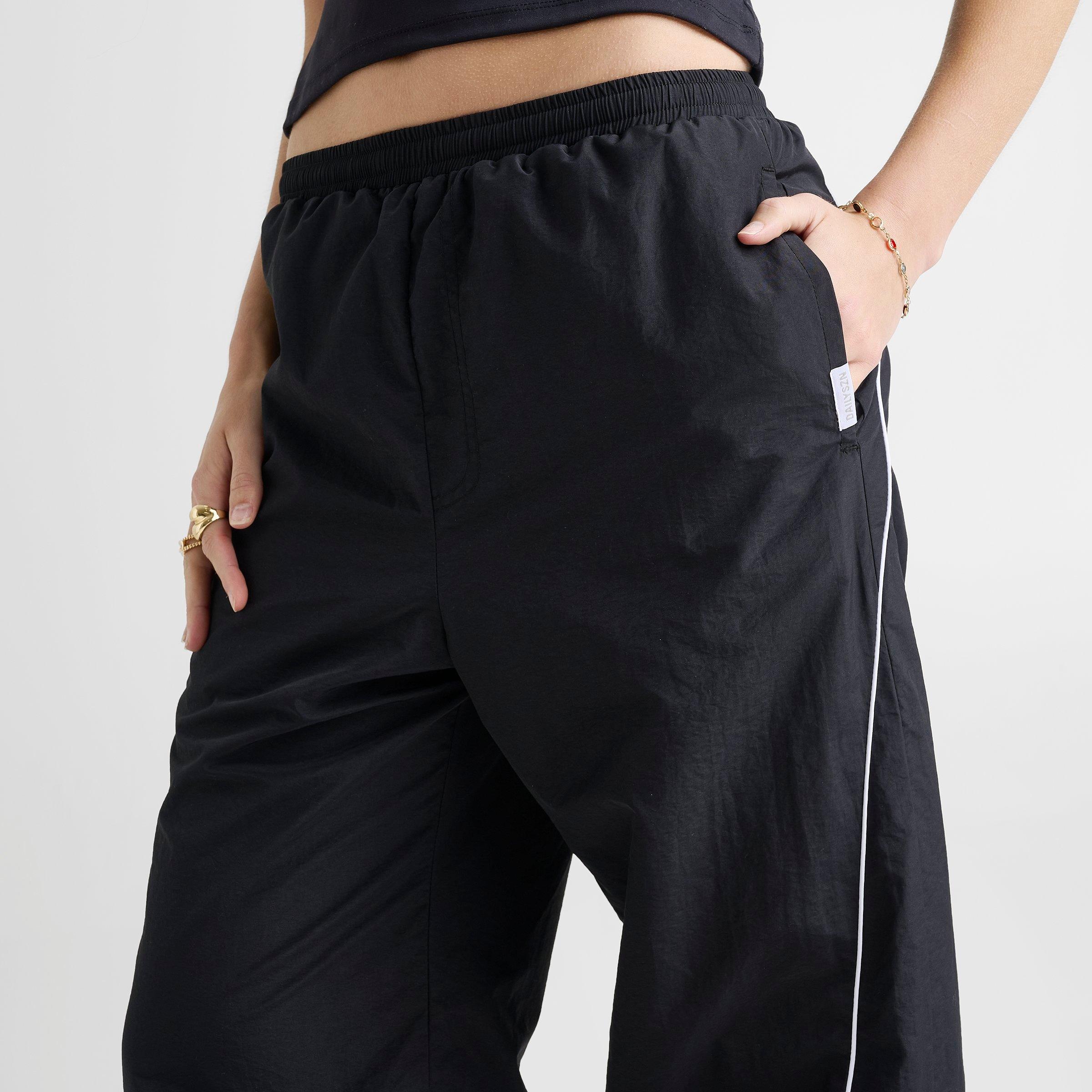 Women's DAILYSZN V2 Piped Woven Pants