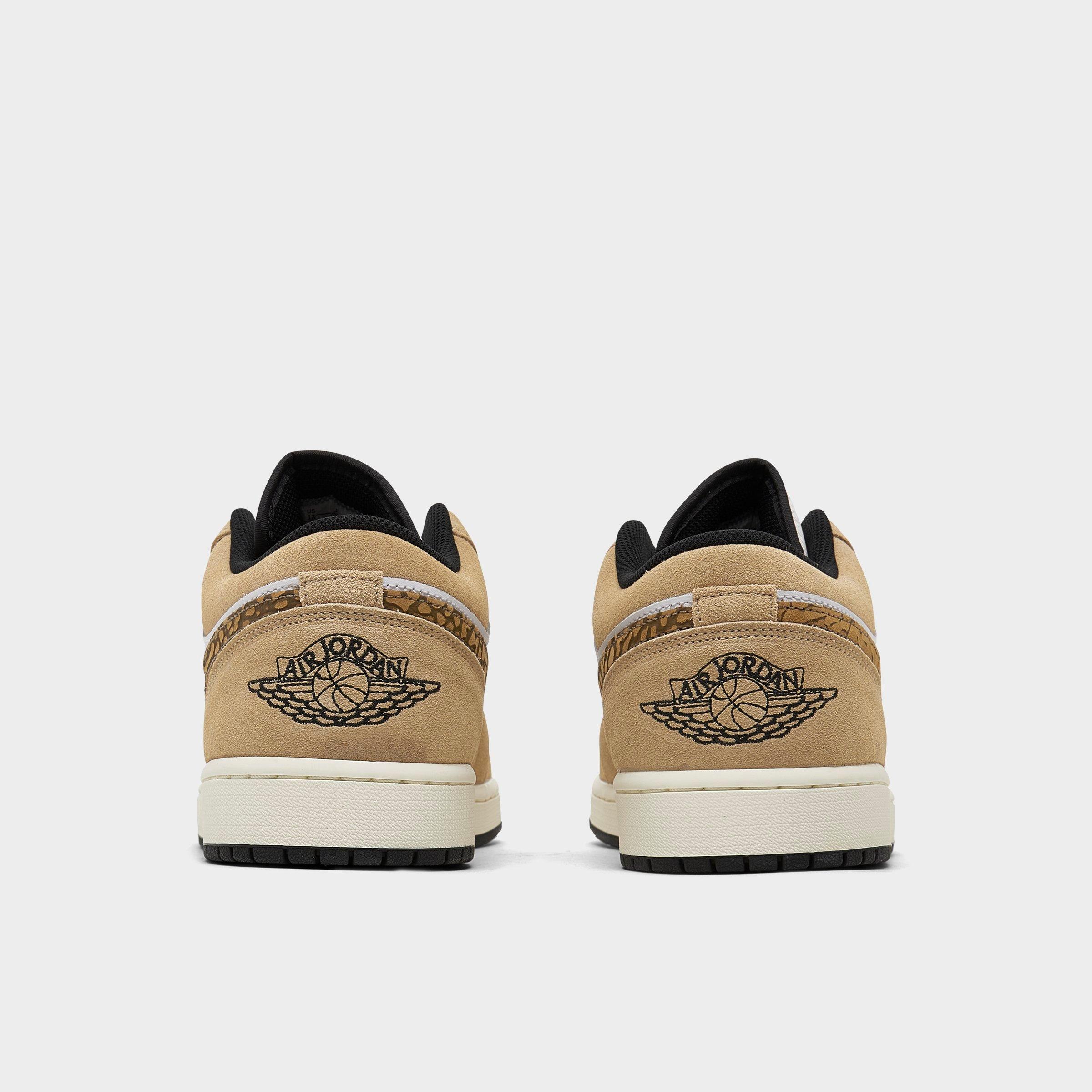 Air Jordan Retro 1 Low SE Casual Shoes