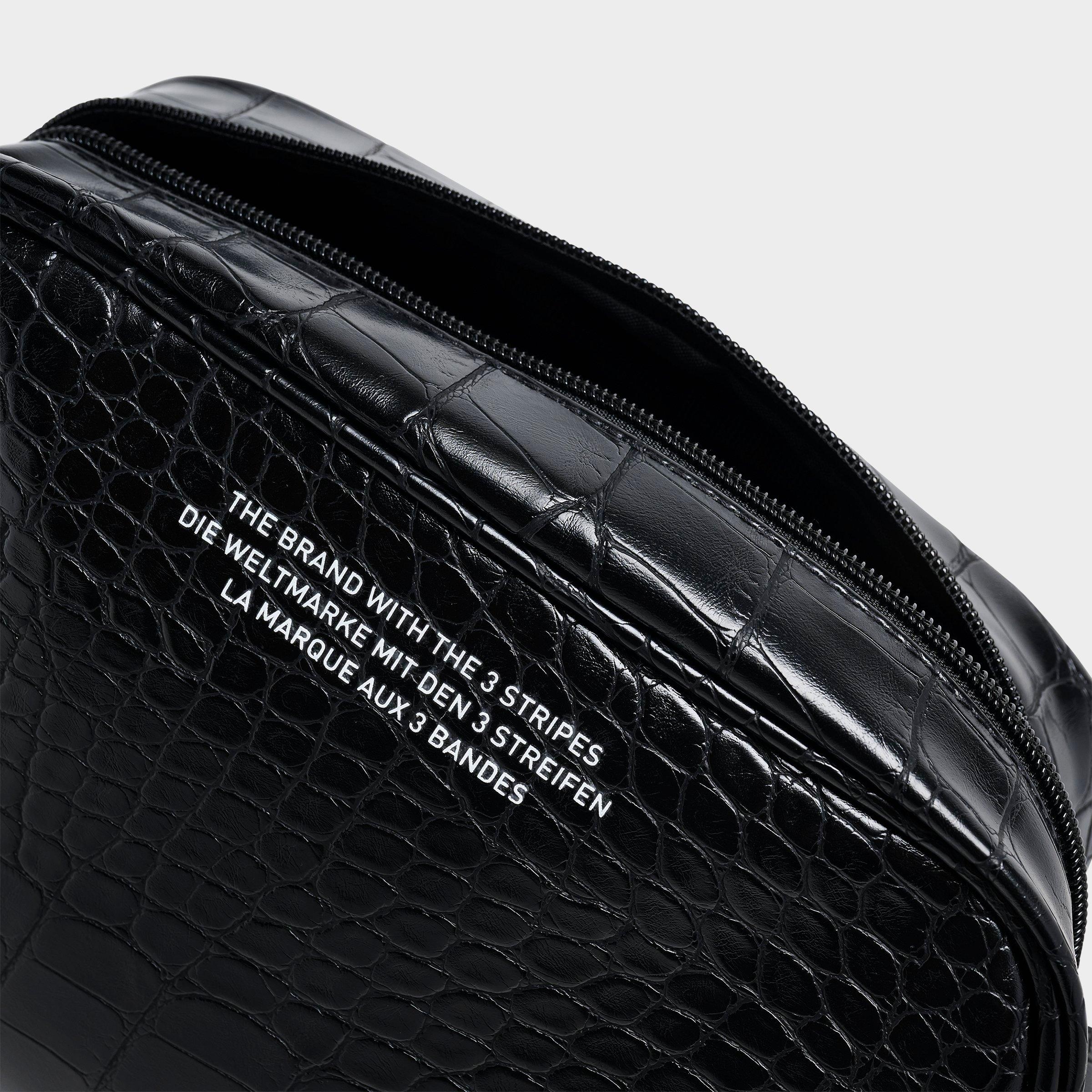 adidas Originals Airliner Crossbody Bag