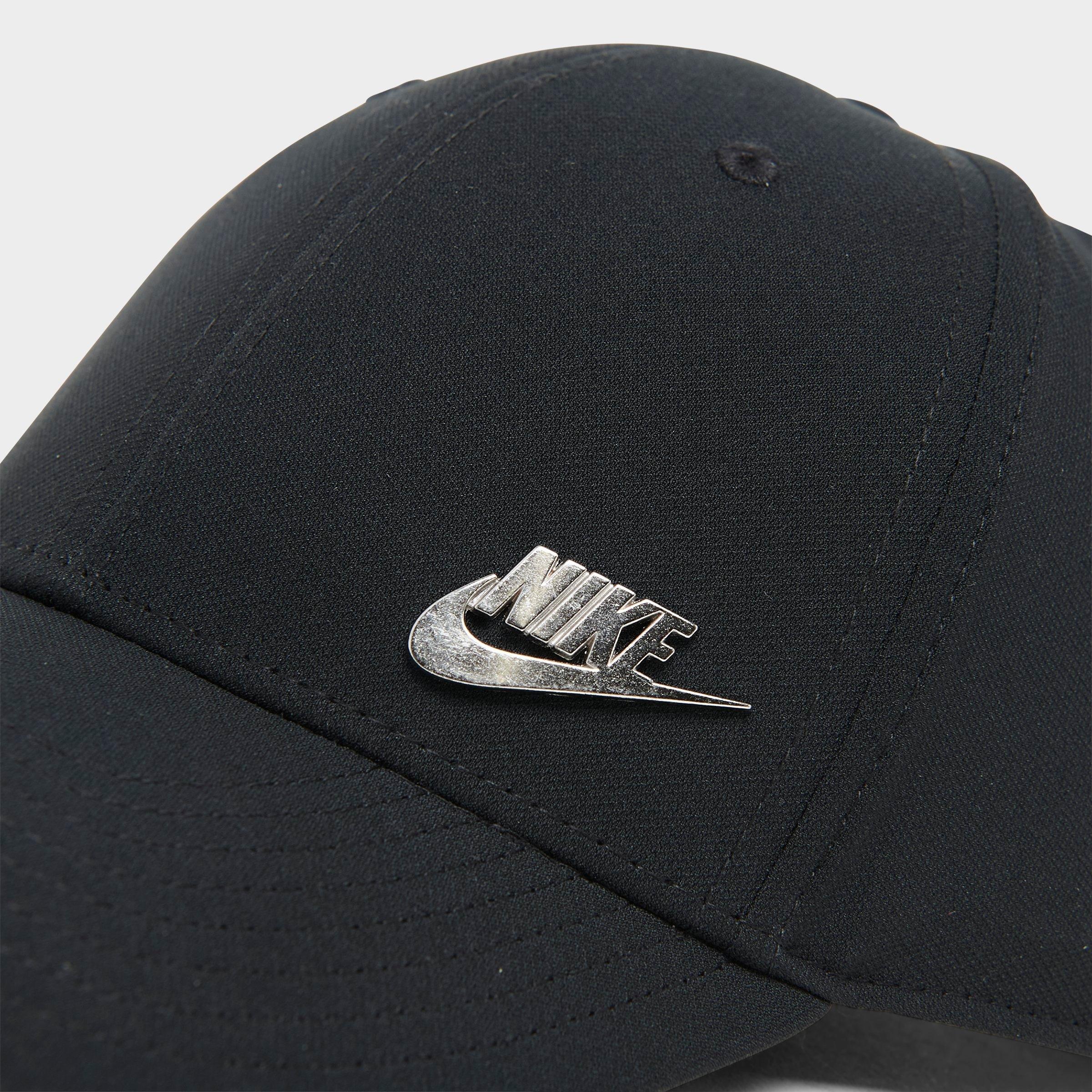 Nike Dri-FIT Club Structured Metal Logo Strapback Hat