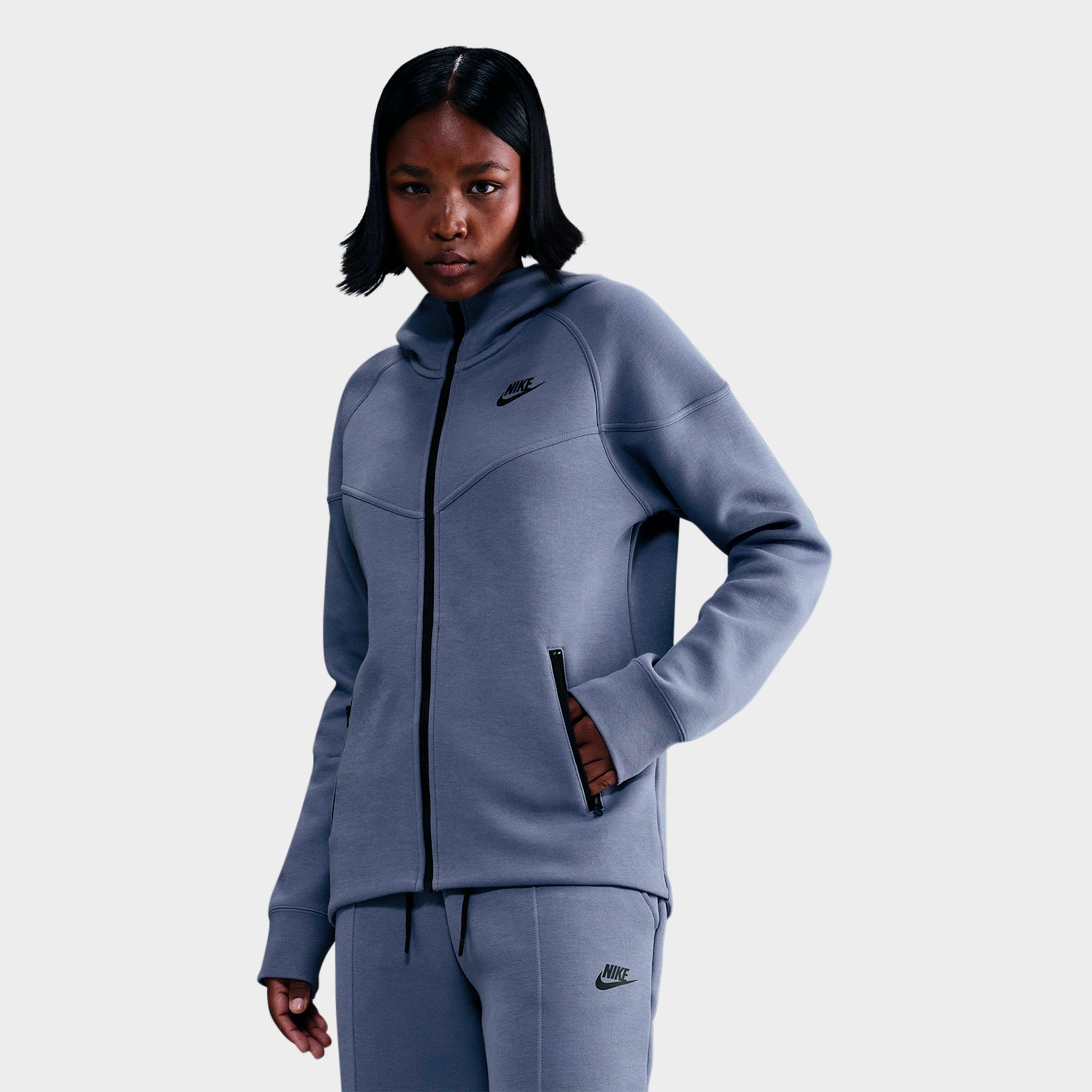 Nike　テックフリース　レディースXS Women's Nike Sportswear Tech Fleece Windrunner Full-Zip Hoodie