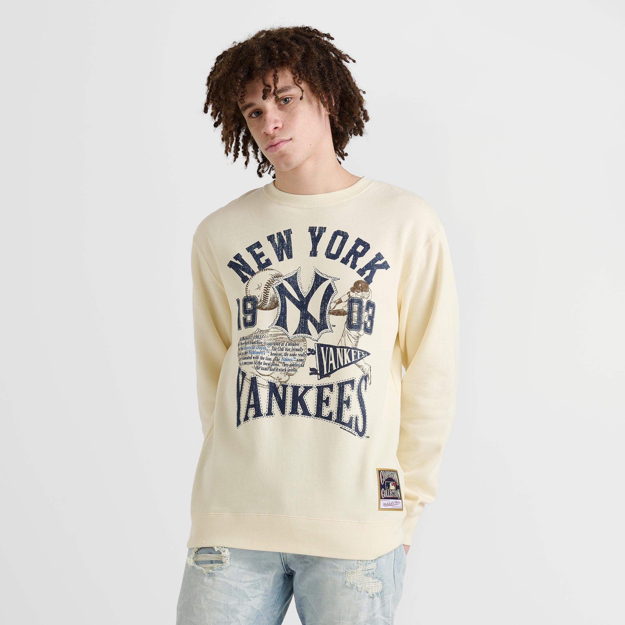 Men's Mitchell & Ness New York Yankees MLB Heritage Slugger Crewneck Sweatshirt