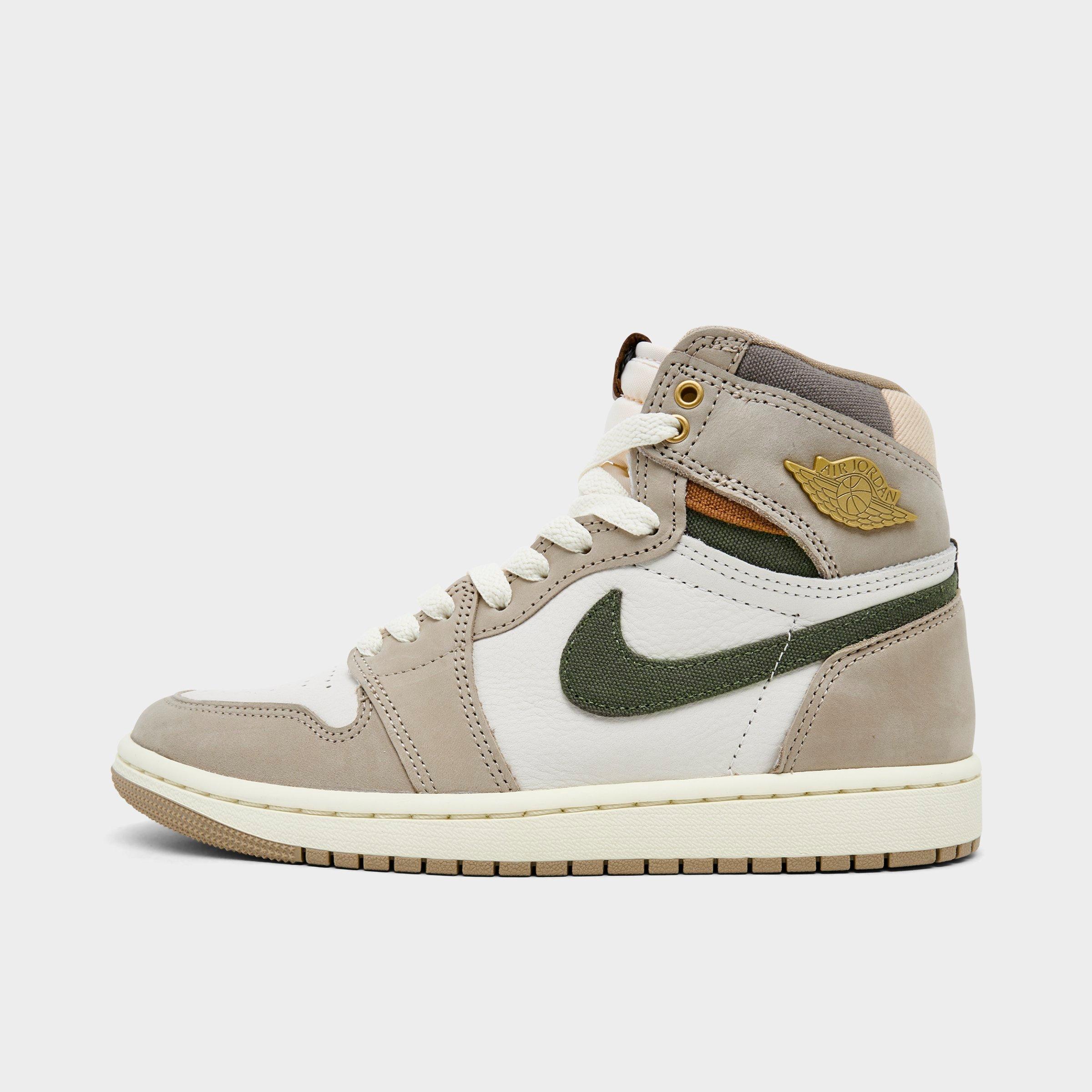 Women's Air Jordan Retro 1 High OG Casual Shoes | JD Sports