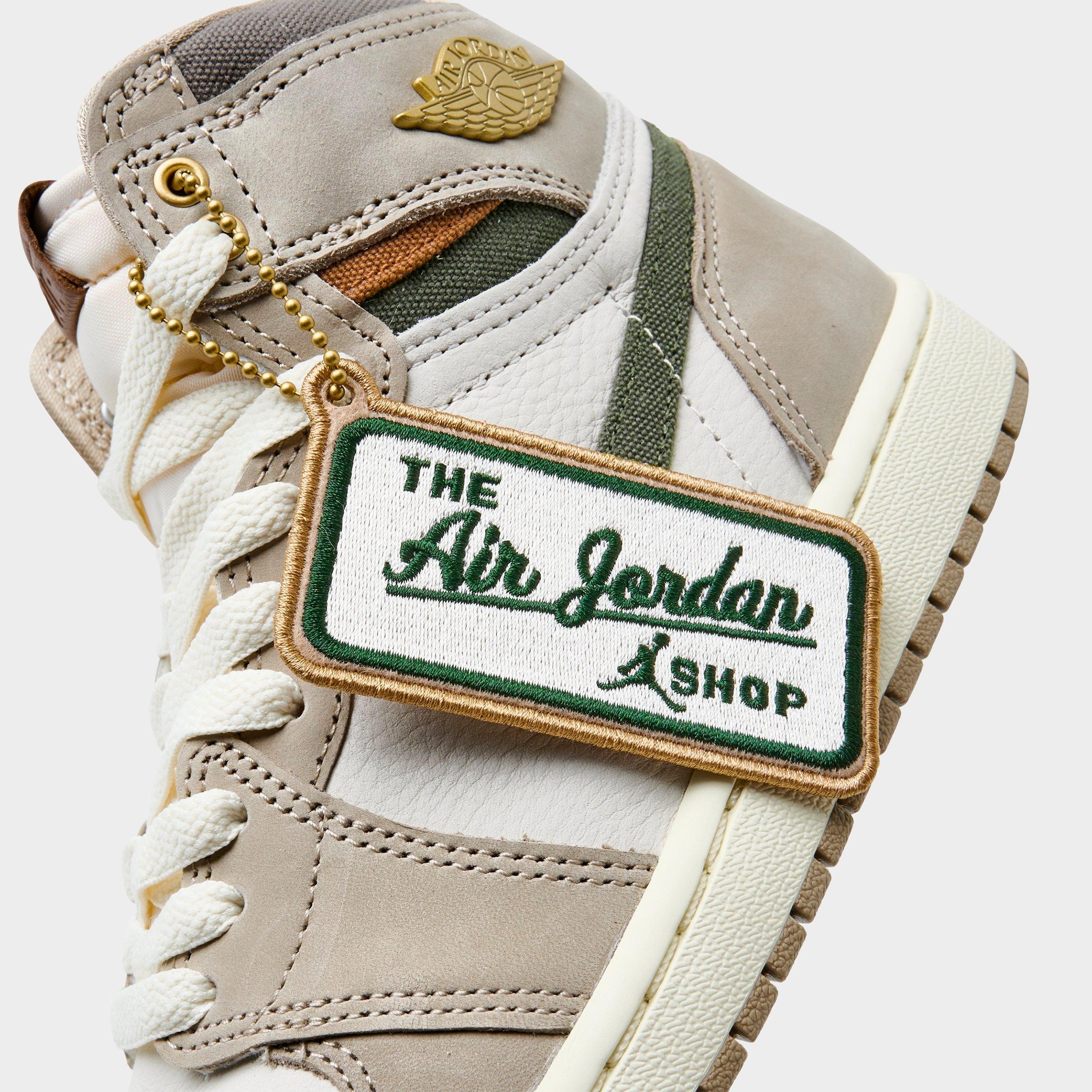 Women's Air Jordan Retro 1 High OG Casual Shoes | JD Sports