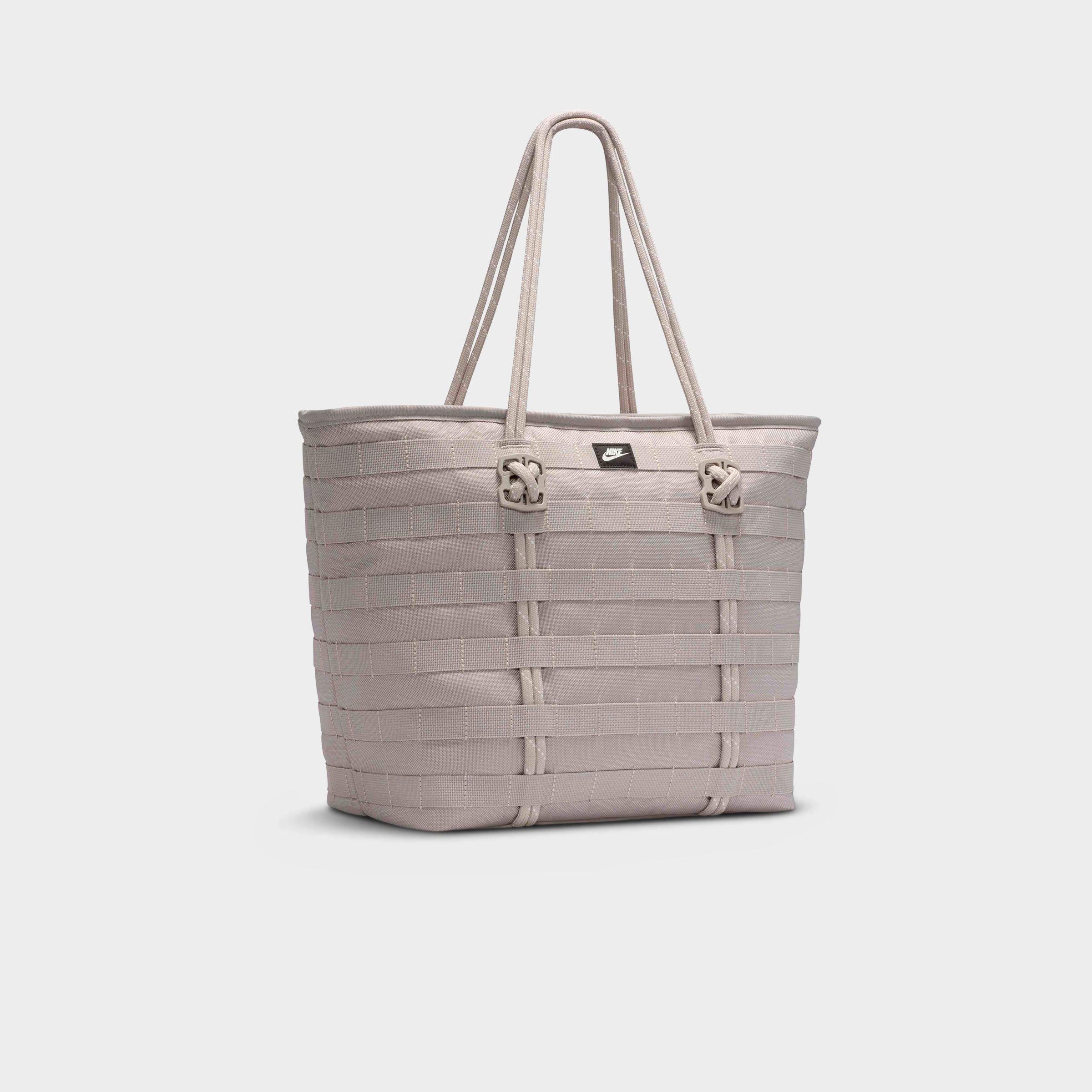Nike Sportswear RPM Tote (26L). Nike.com