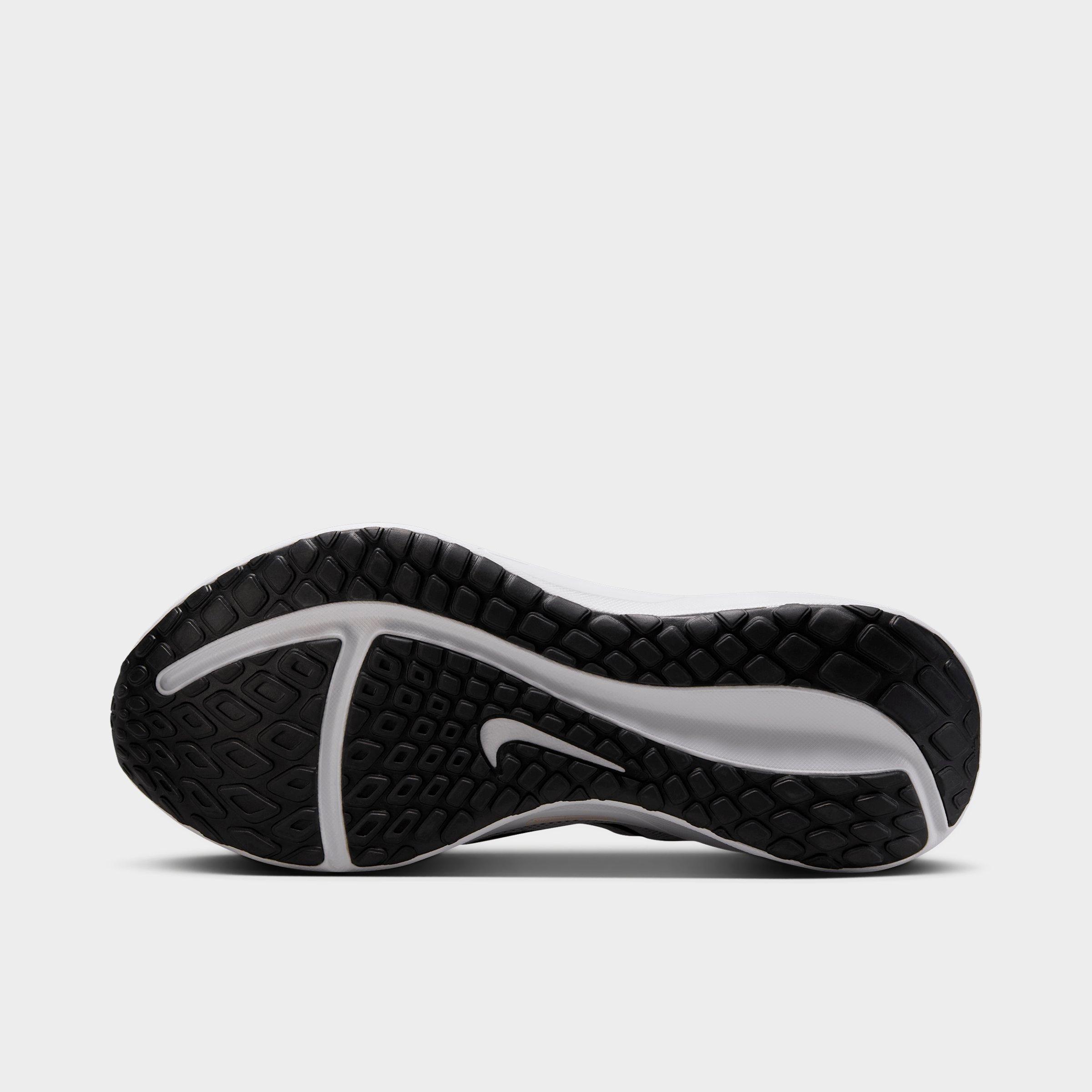 Men's Nike Downshifter 13 Running Shoes (Extra Wide Width)