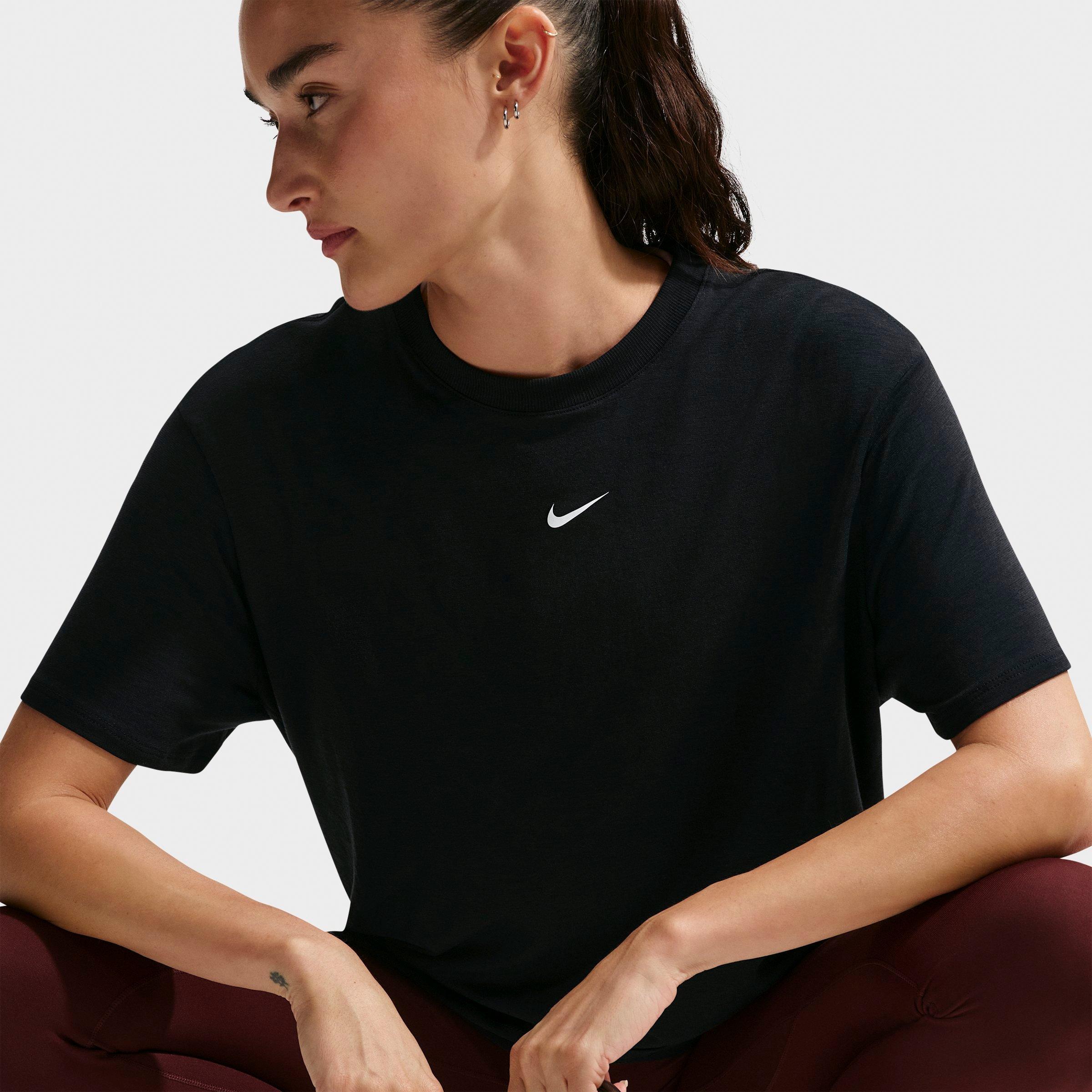 Women's Nike One Relaxed Dri-FIT Short-Sleeve Top