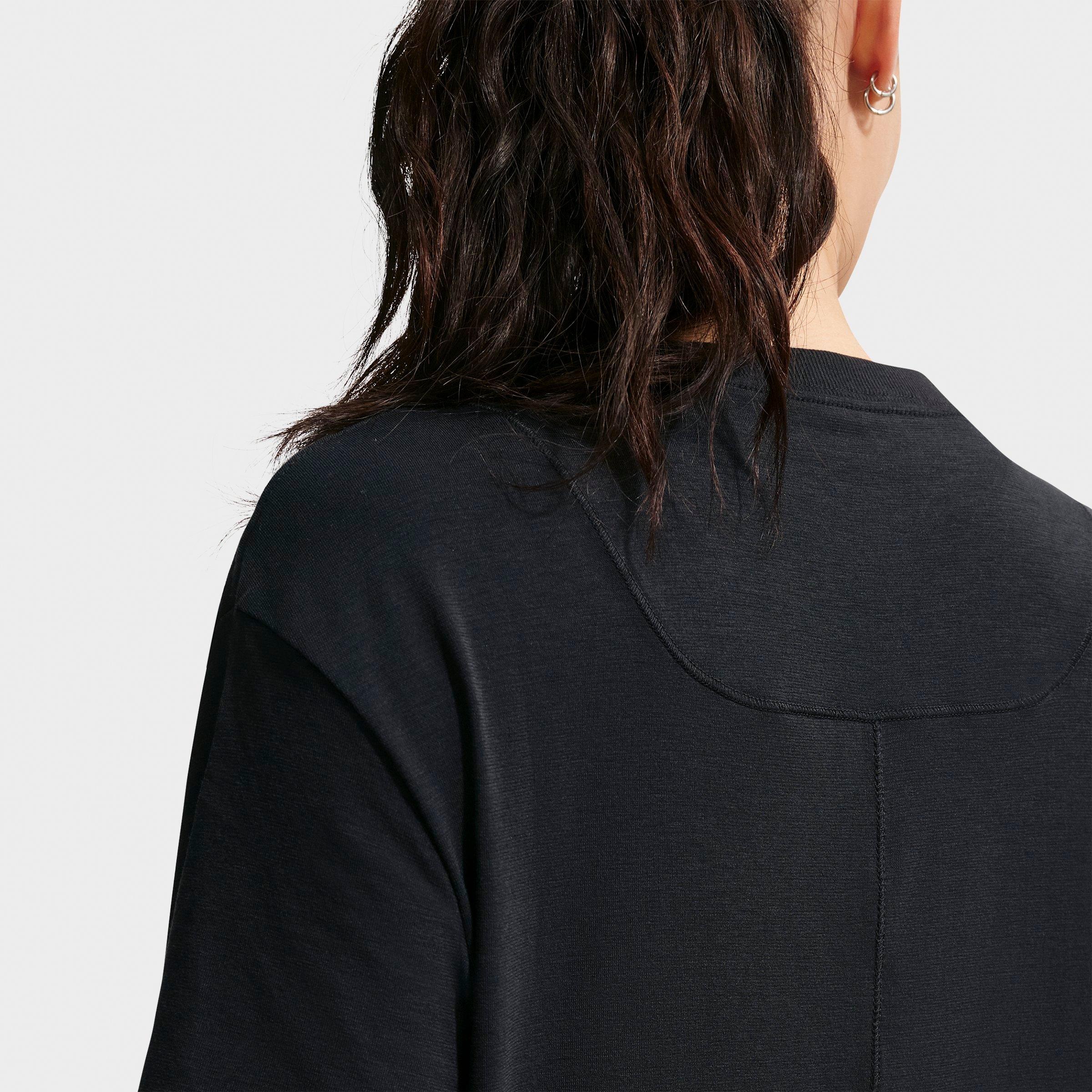 Women's Nike One Relaxed Dri-FIT Short-Sleeve Top