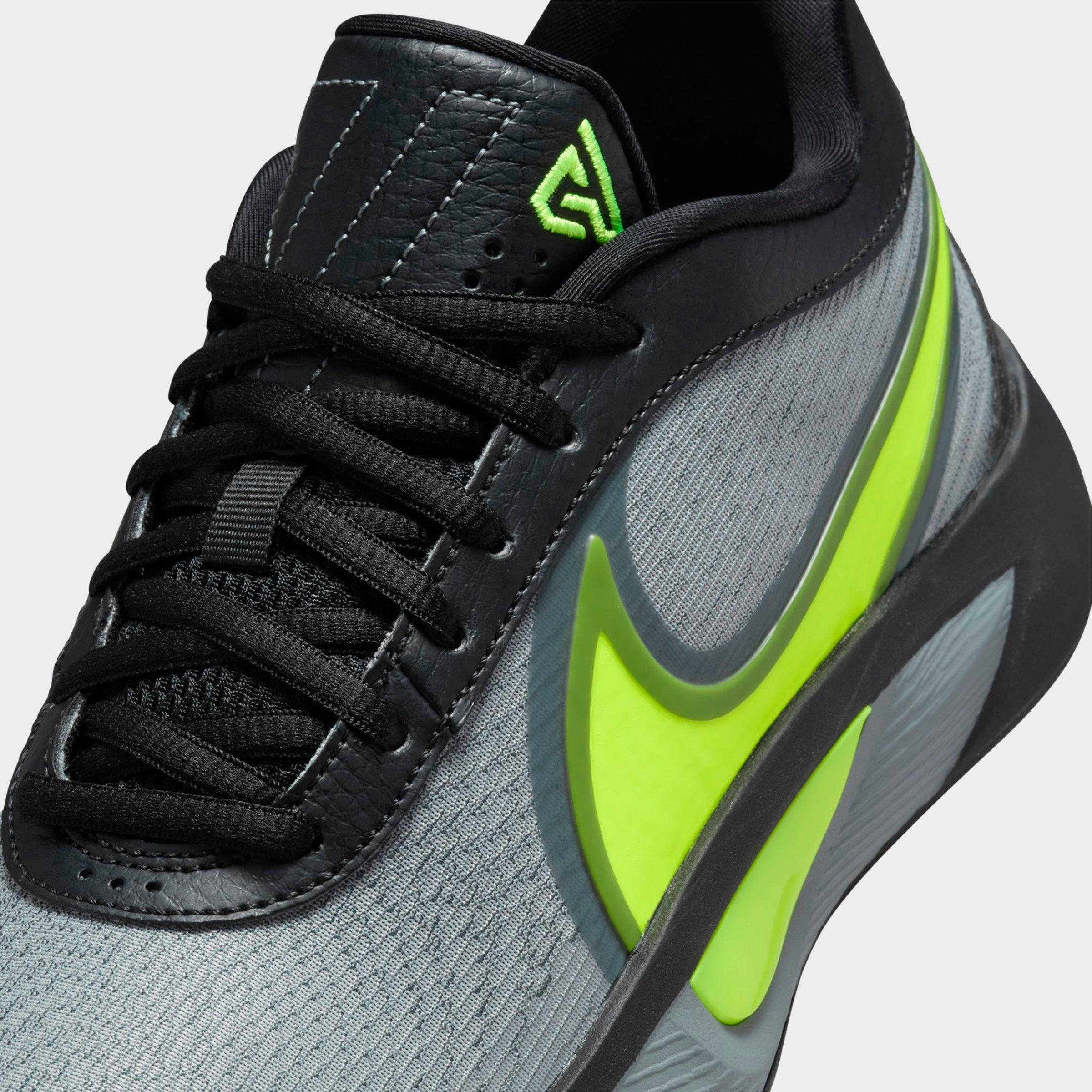 Big Kids' Nike Giannis Freak 6 Basketball Shoes