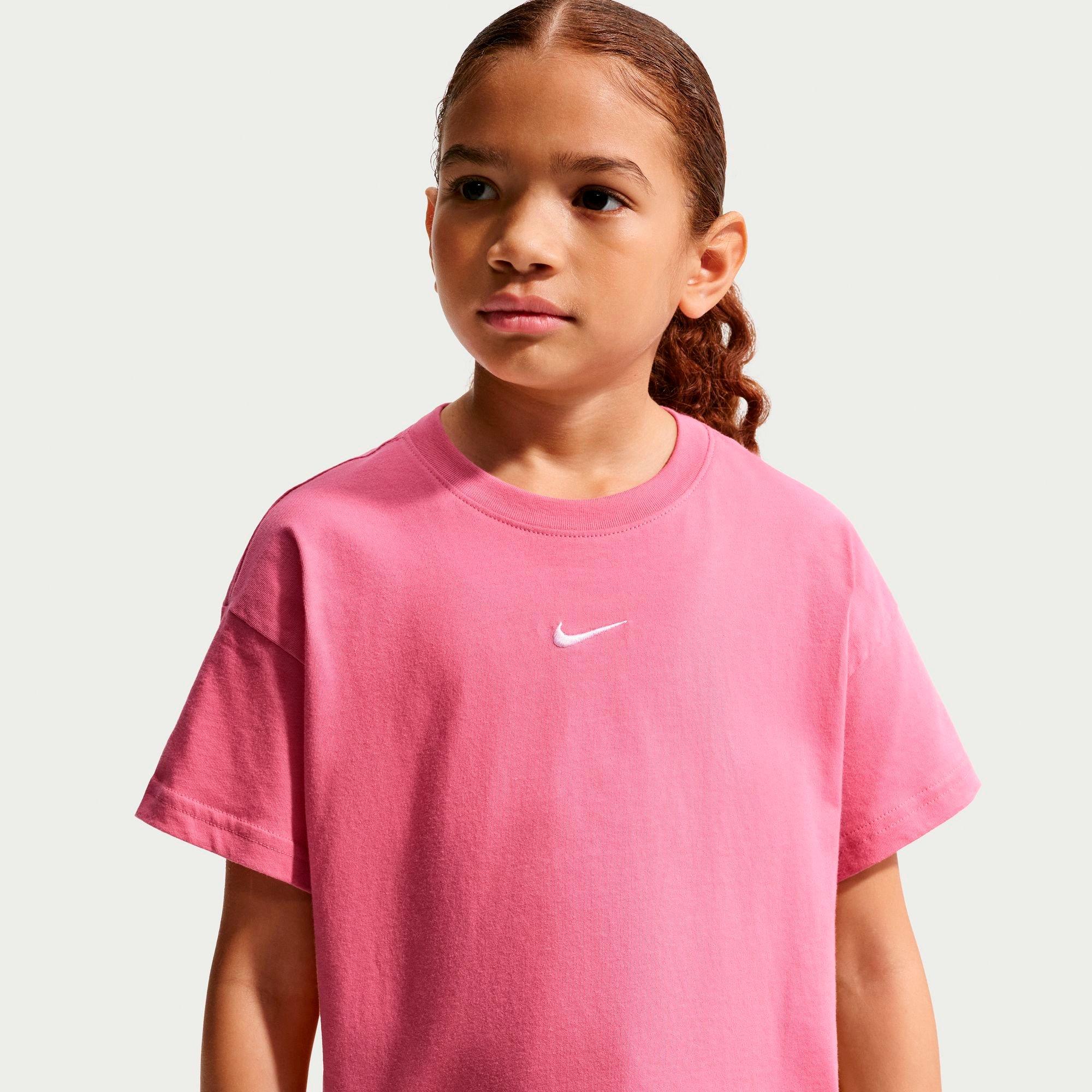 Girls' Big Kids' Nike Sportswear Essential T-Shirt