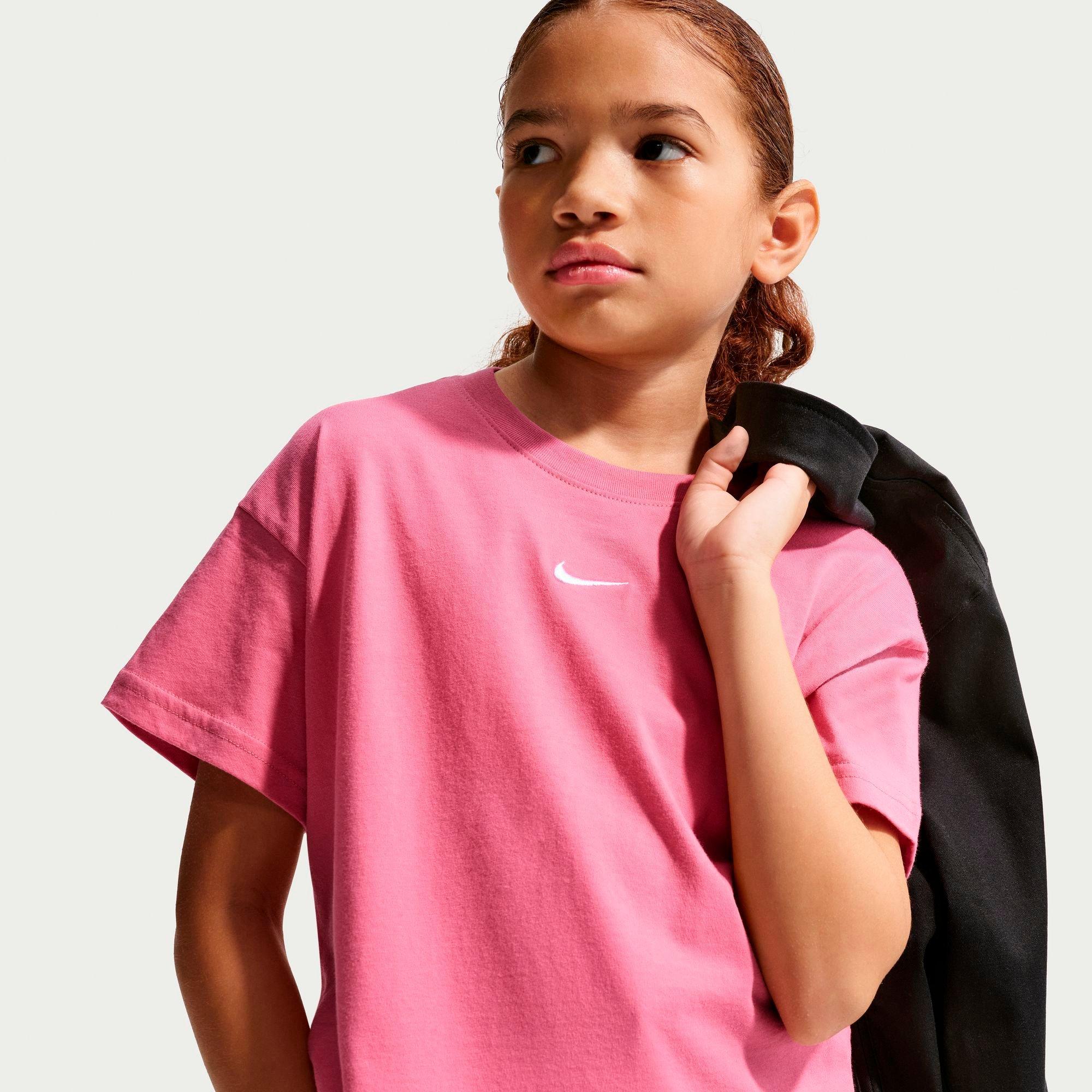 Girls' Big Kids' Nike Sportswear Essential T-Shirt