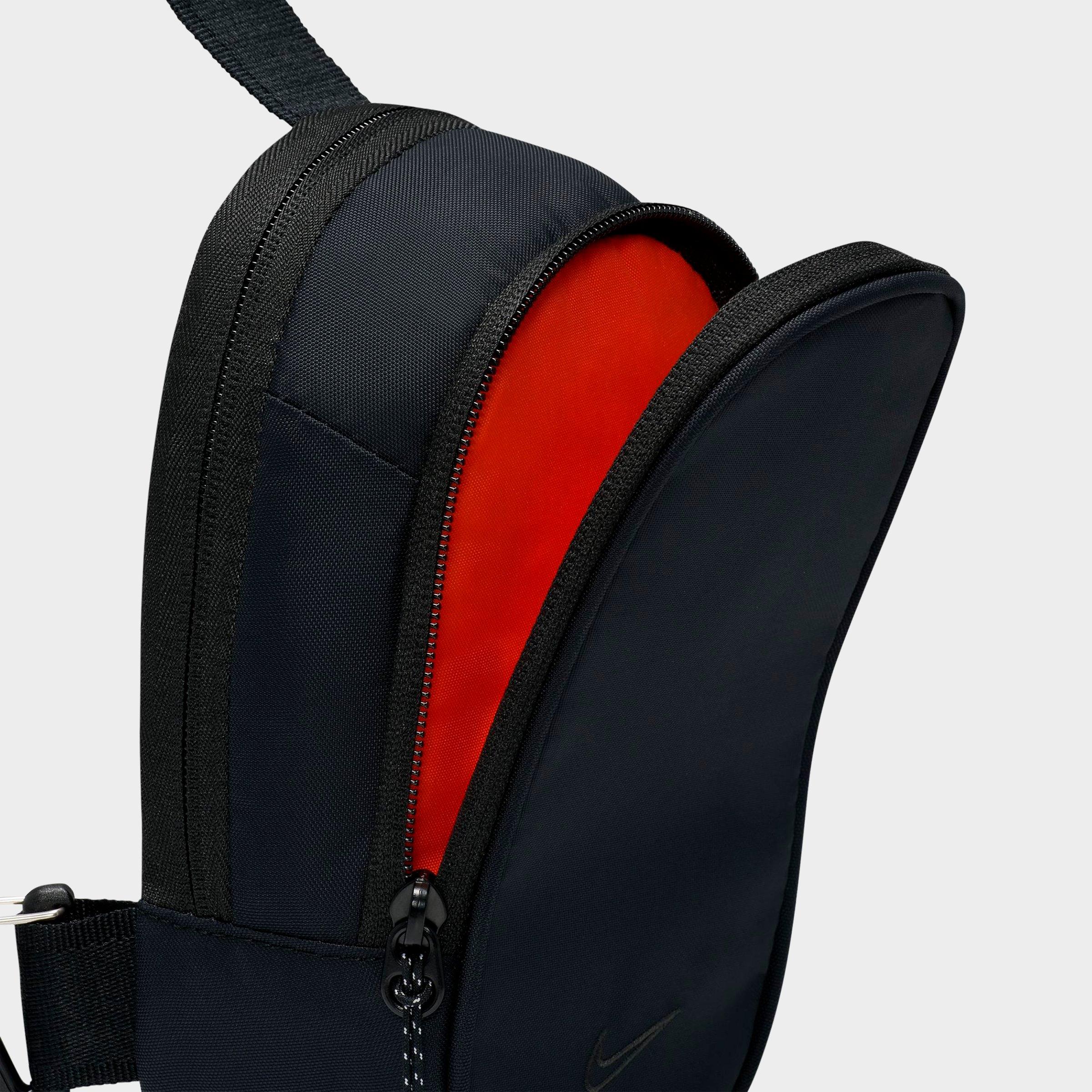 Nike Sportswear Commute Crossbody Bag (1L)