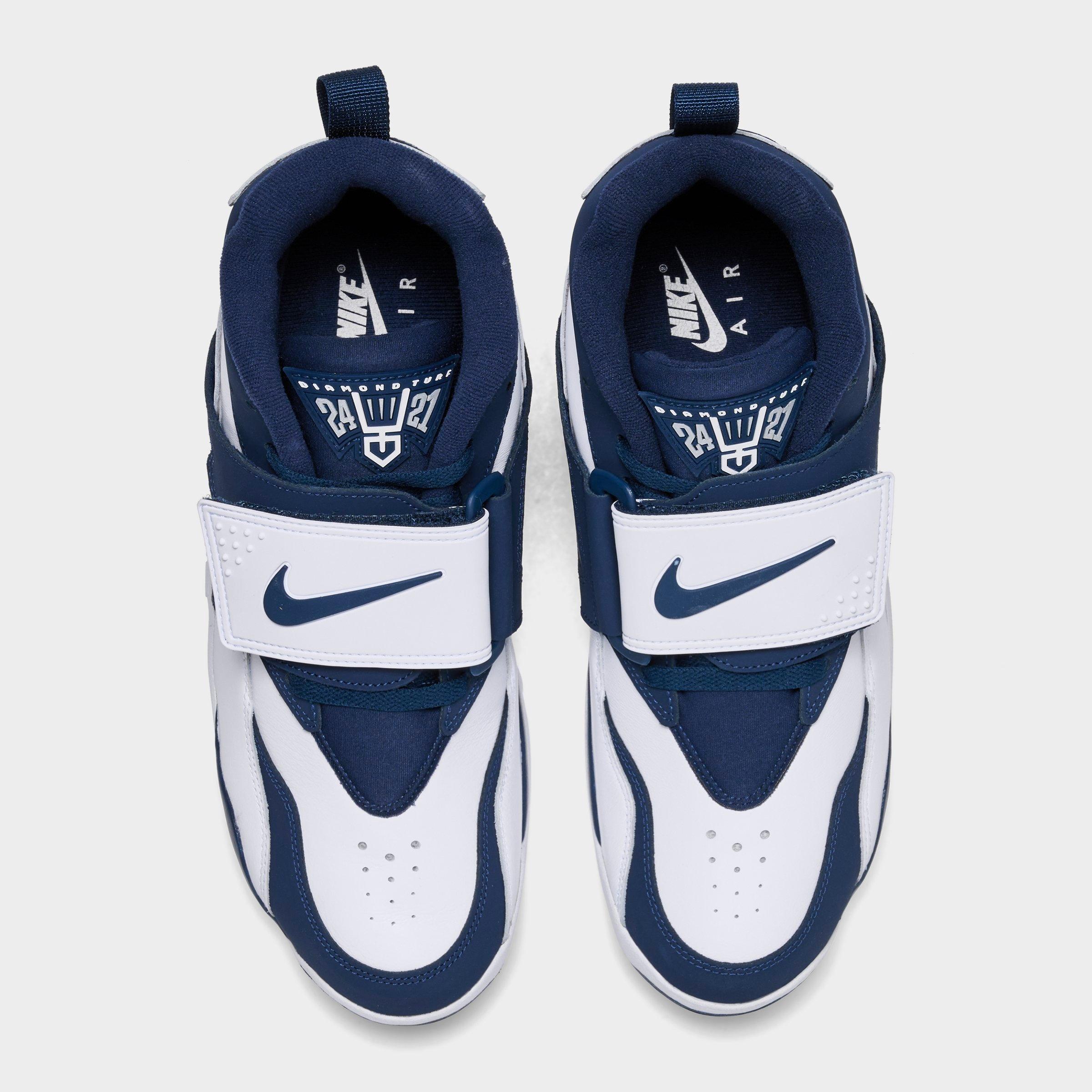 Men's Nike Diamond Turf Casual Shoes