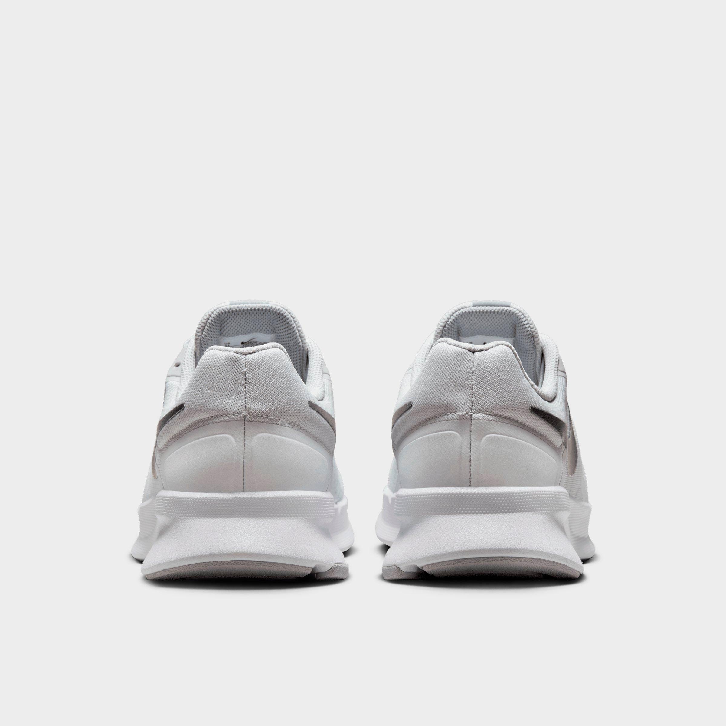 Men's Nike Run Swift 3 Running Shoes (Extra Wide Width)