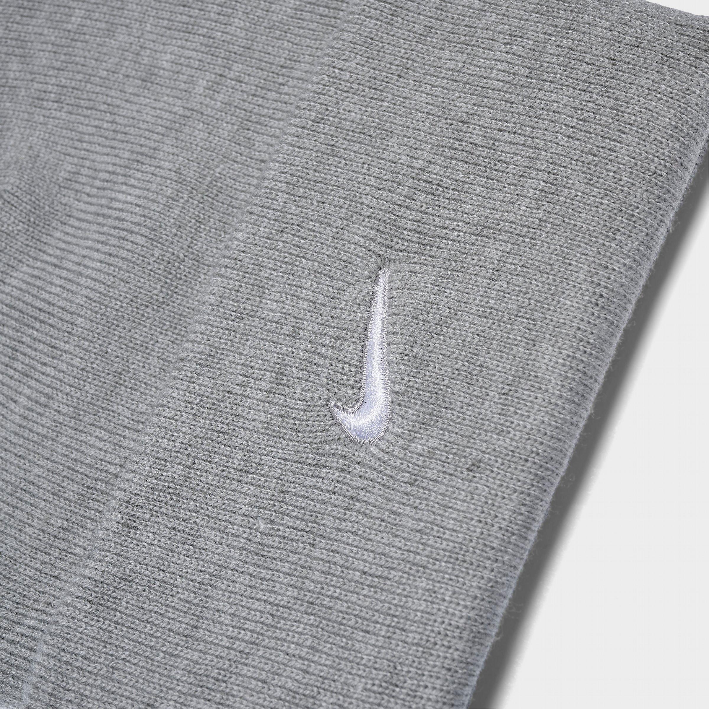 Nike Peak Swoosh Beanie Hat