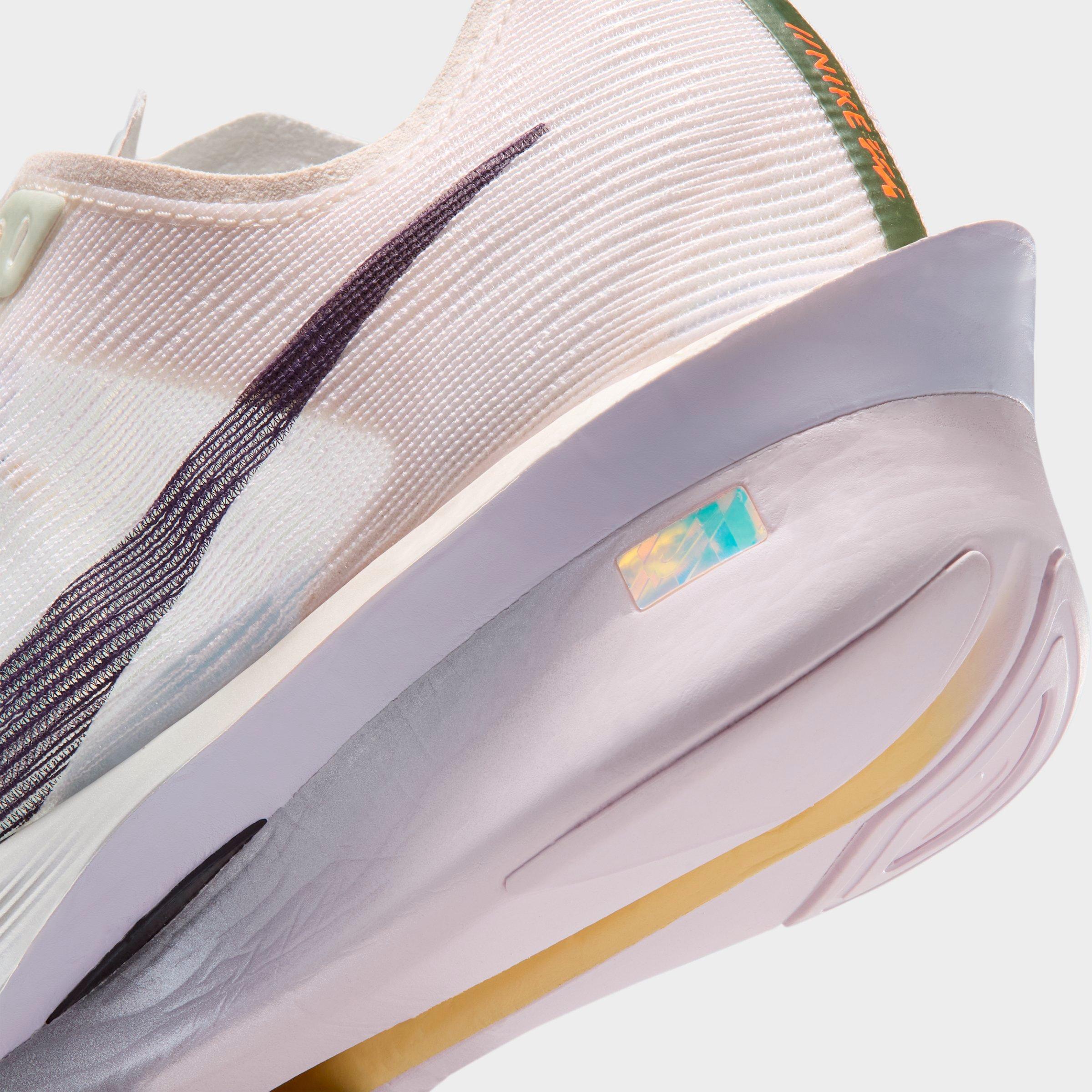 Women's Nike Vaporfly 4 Running Shoes