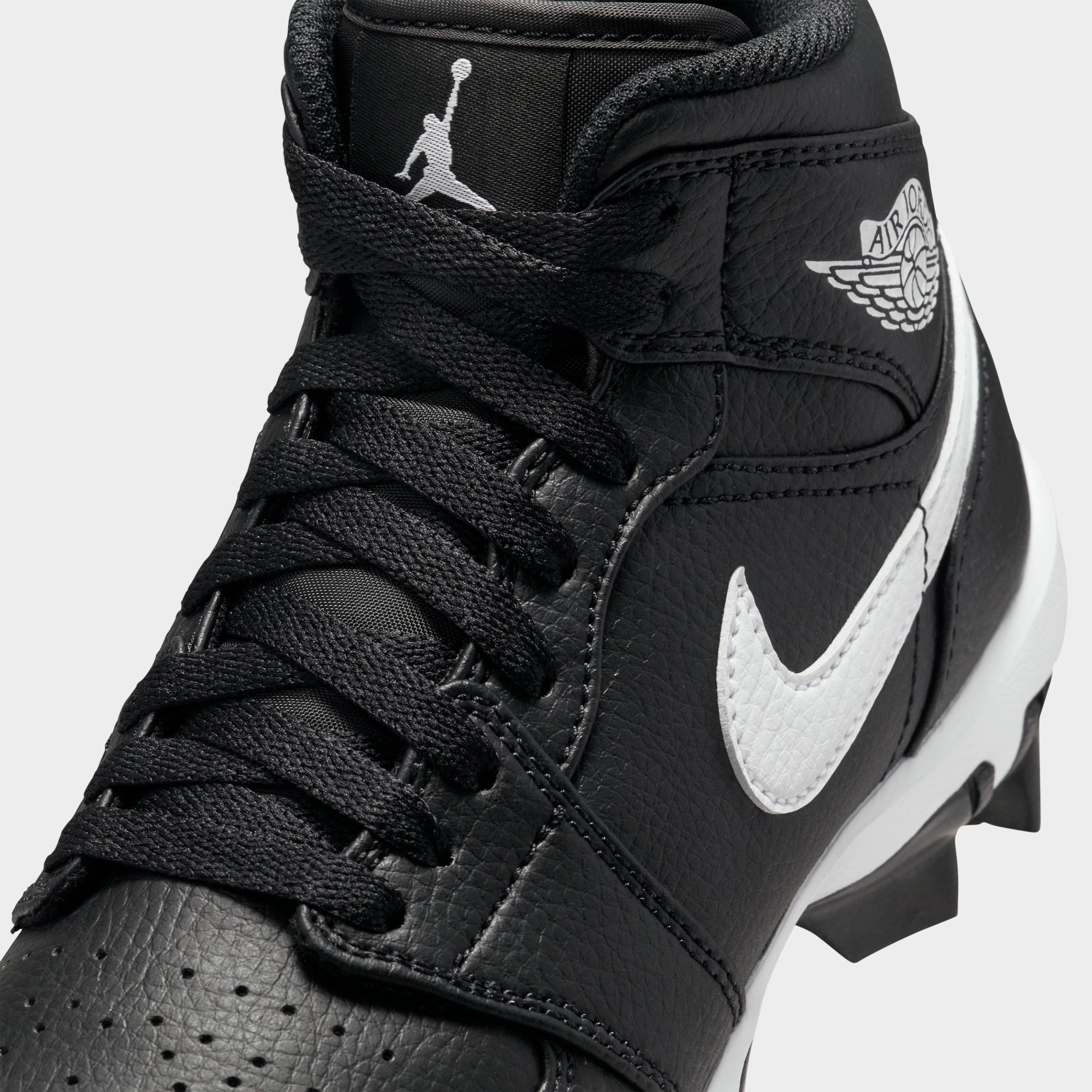 Big Kids' Air Jordan Retro 1 Mid Cleats