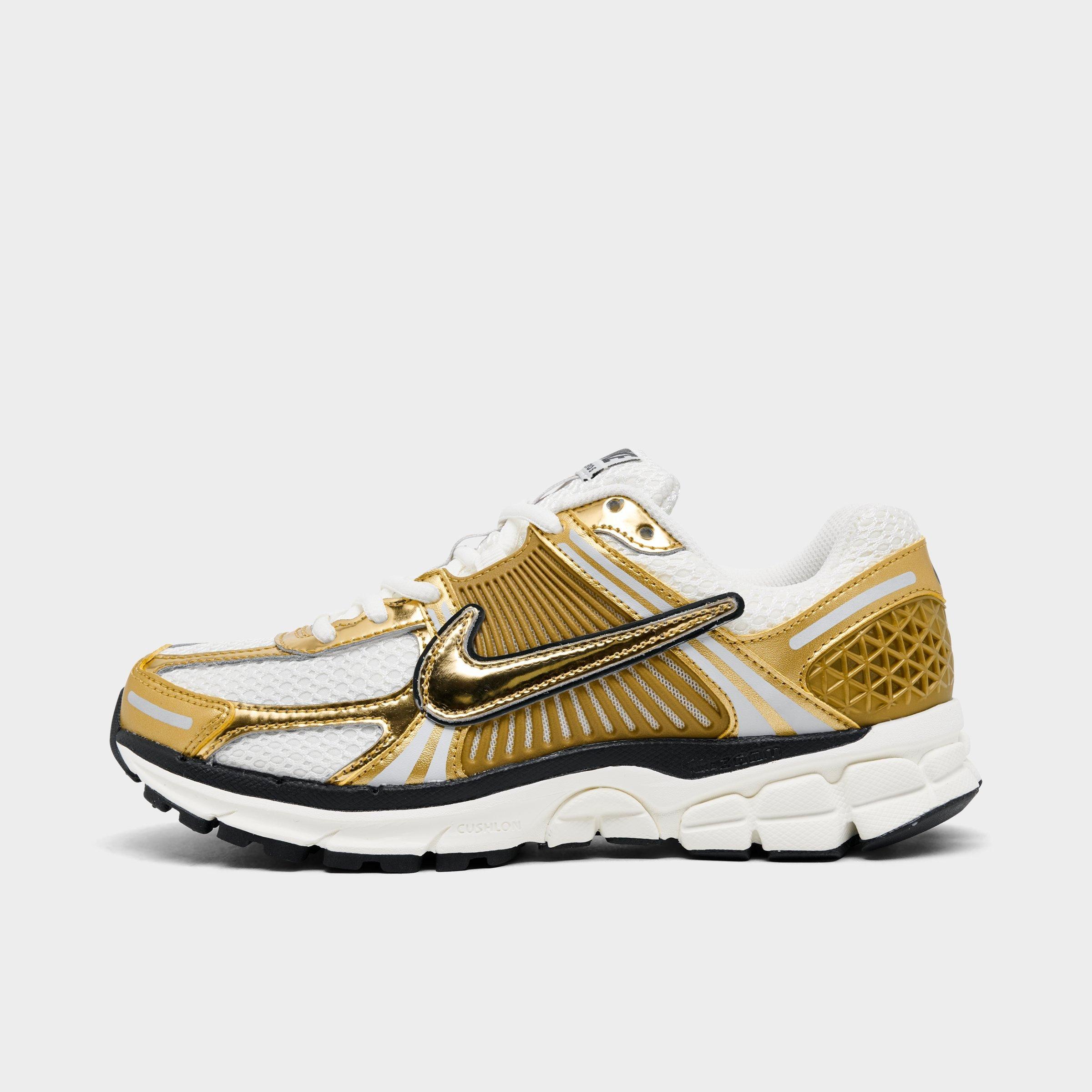 【ナイキ】NIKE WMNS ZOOM VOMERO 5 JD FD0884_025?&w=660&h=660&fmt=auto