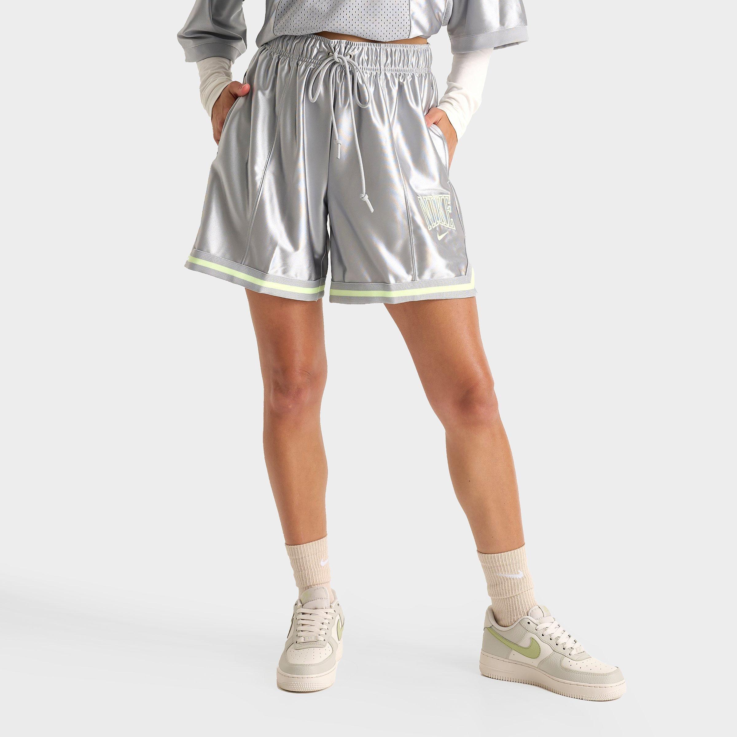 【NIKE】Jersey & Loose Mid-Rise Satin Shorts セットアップ Women's Nike Sportswear Loose Mid-Rise Satin Shorts | JD Sports
