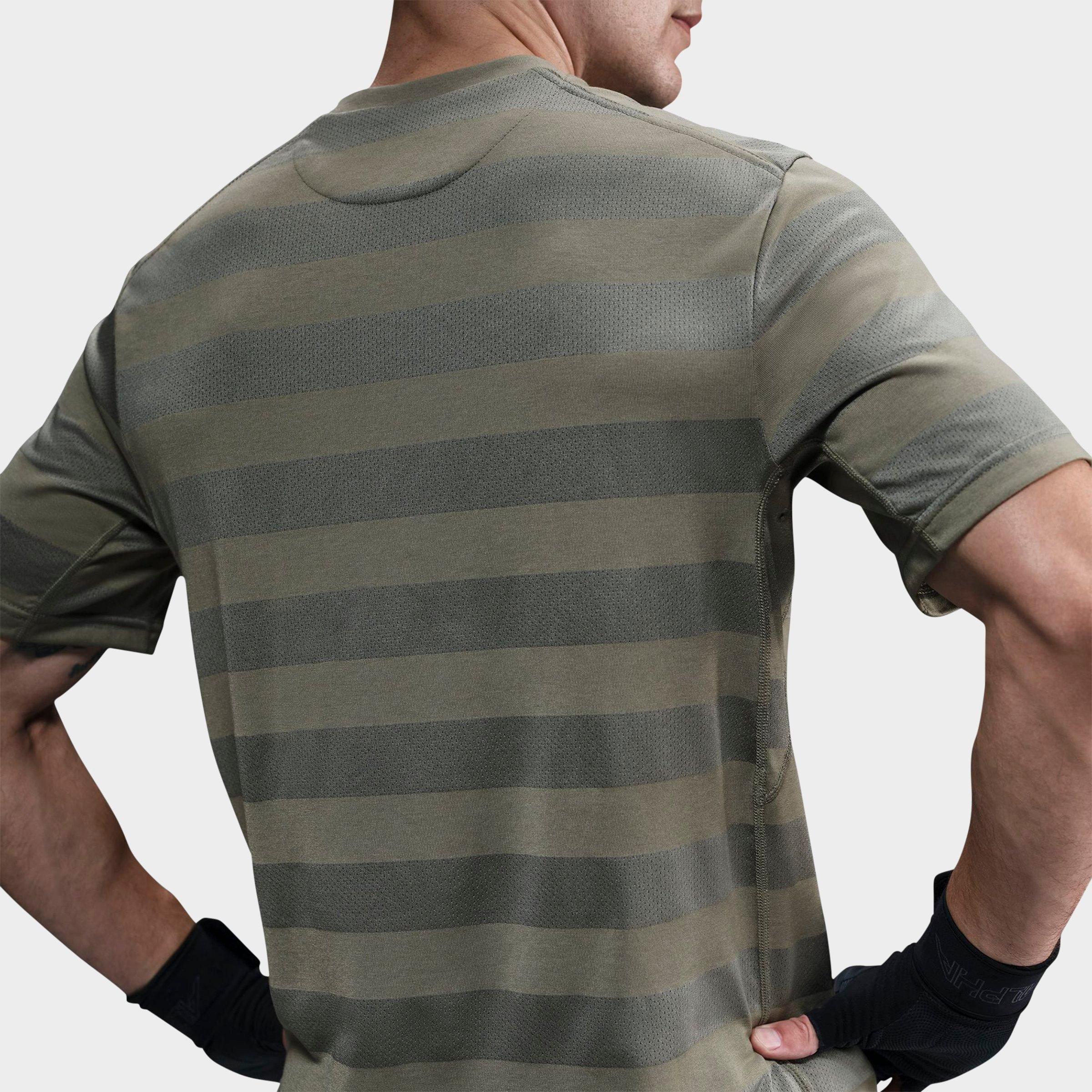 Men's Nike Primary Dri-FIT Striped Fitness Top