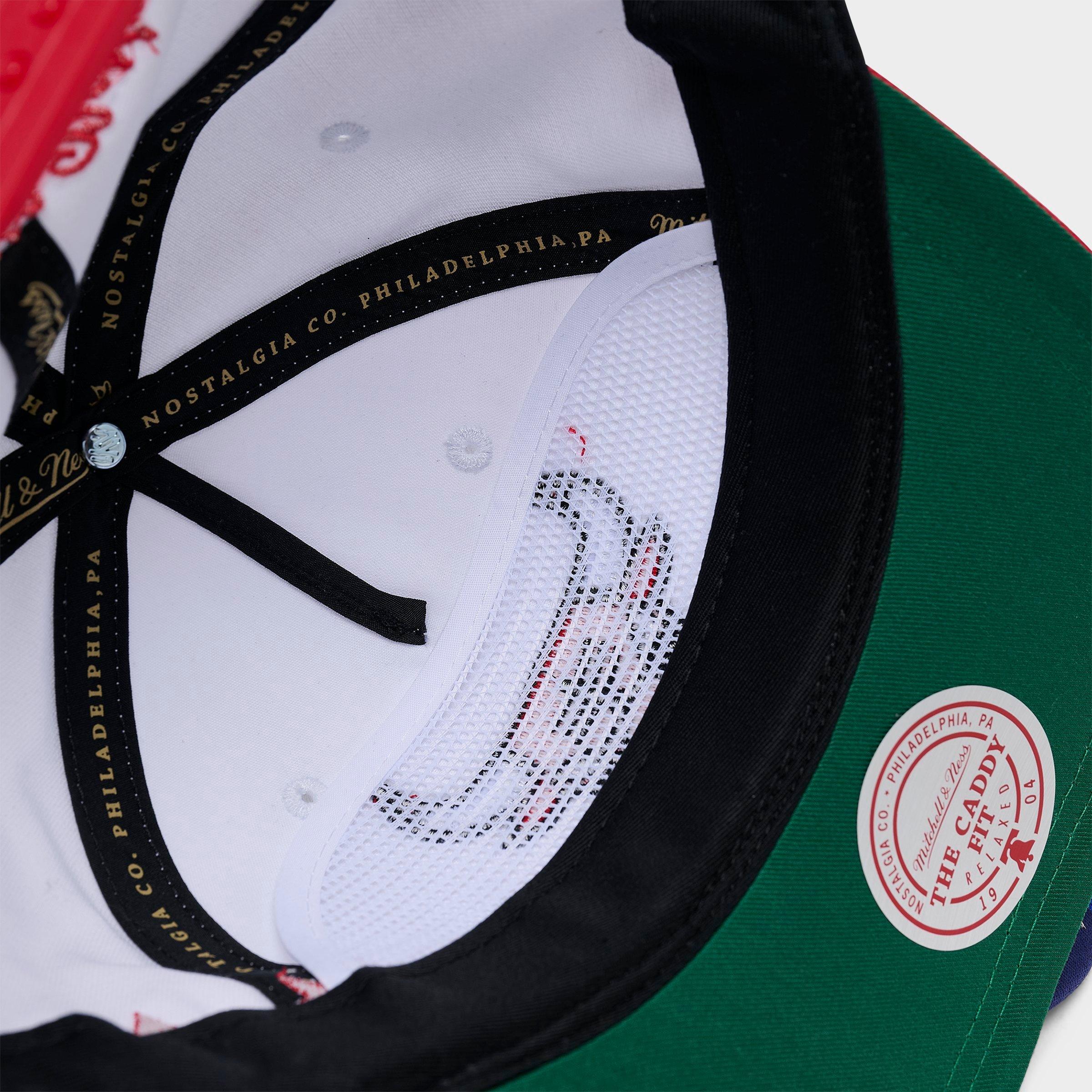 Mitchell & Ness Chicago Bulls NBA Shooting Stars Caddy Fit Snapback Hat