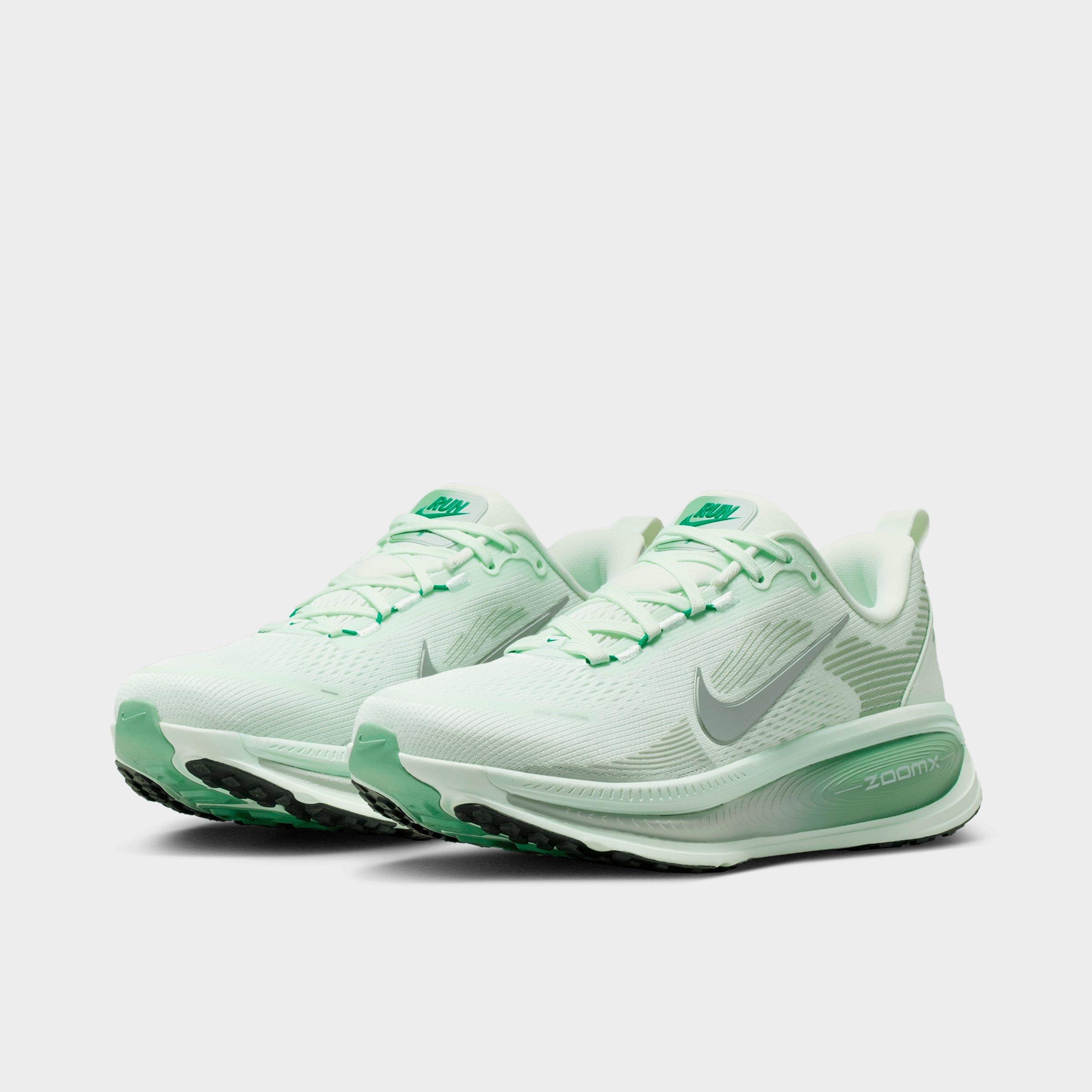 Women's Nike Vomero 18 Running Shoes