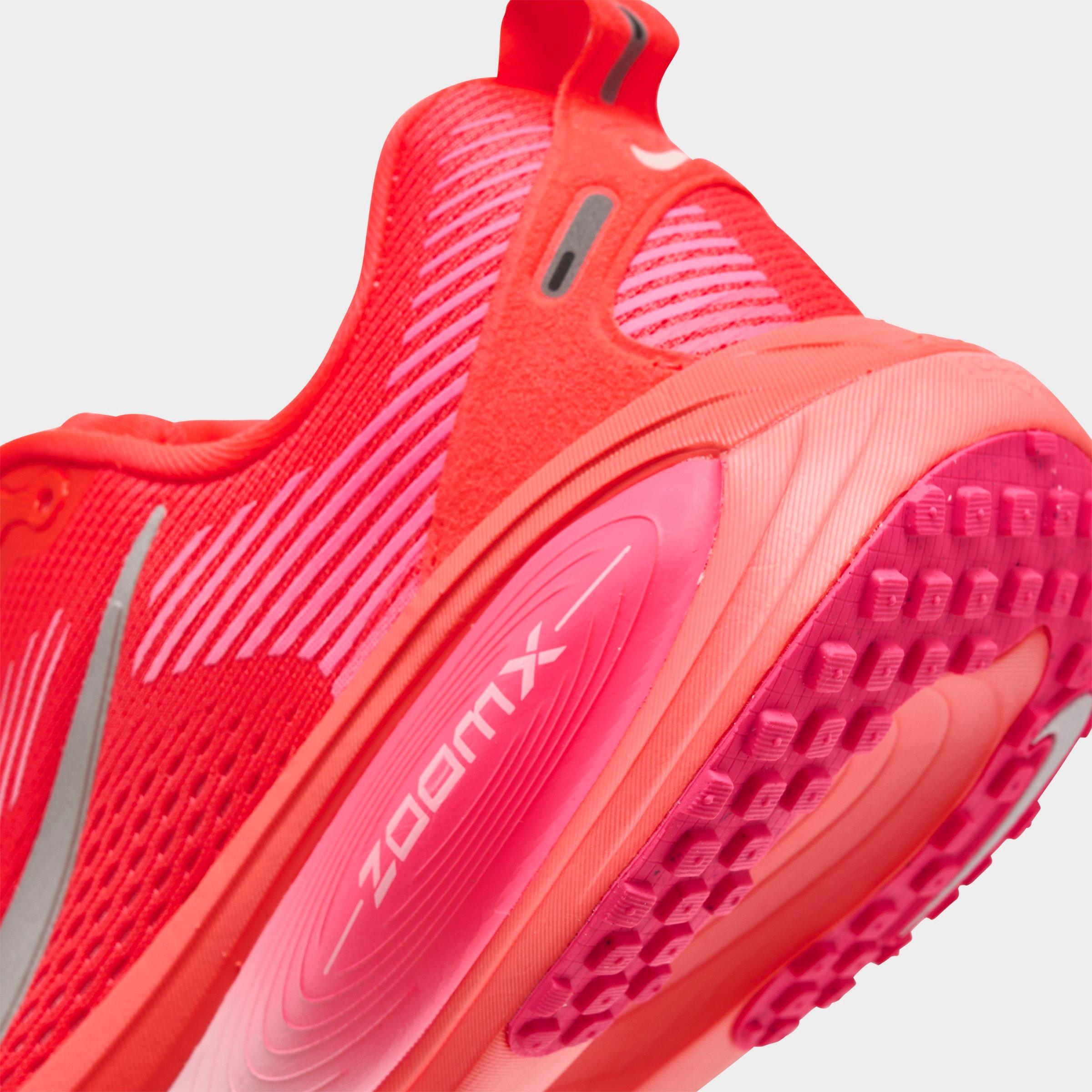 Women's Nike Vomero 18 Running Shoes
