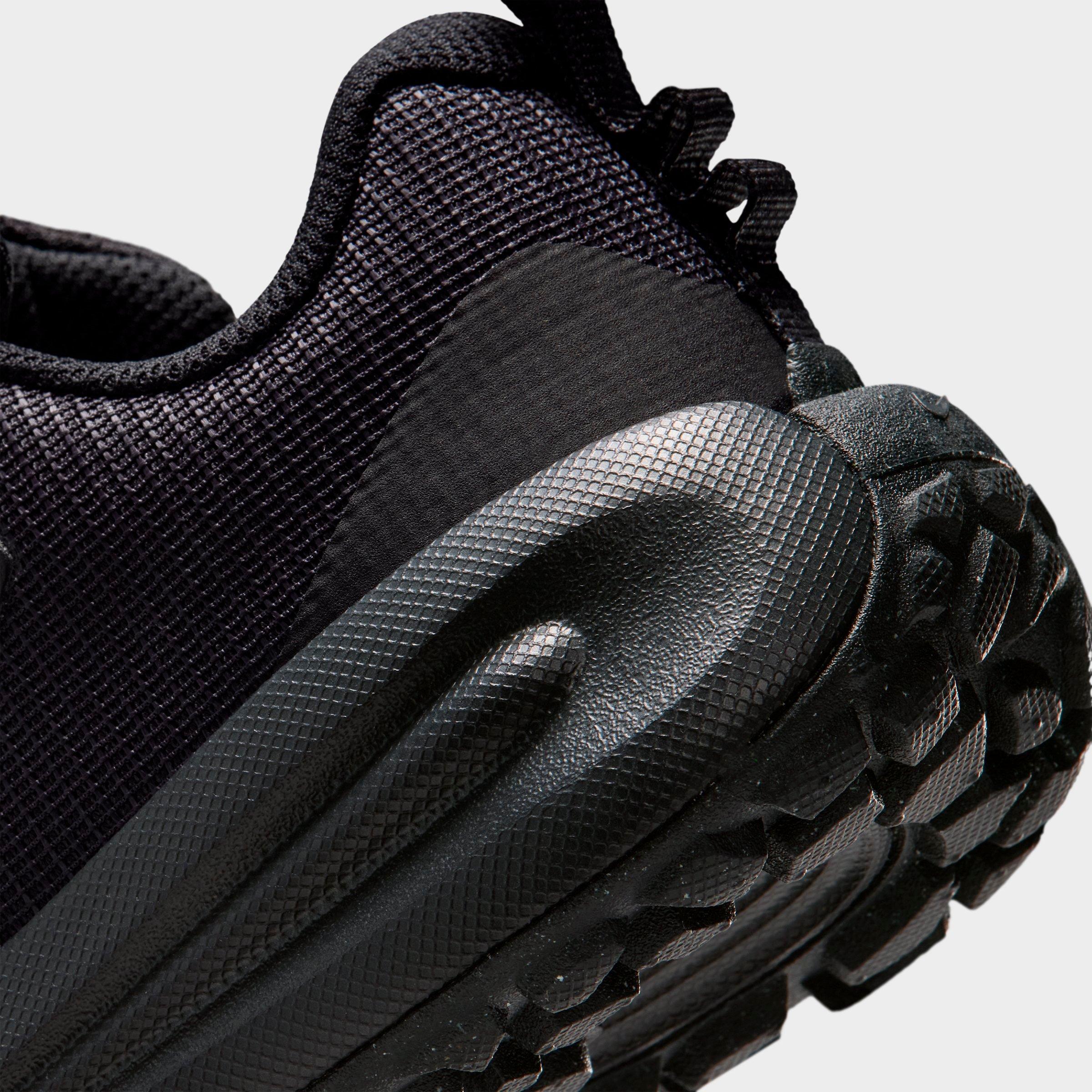 Big Kids' Nike Cross Turf Athletic Shoes