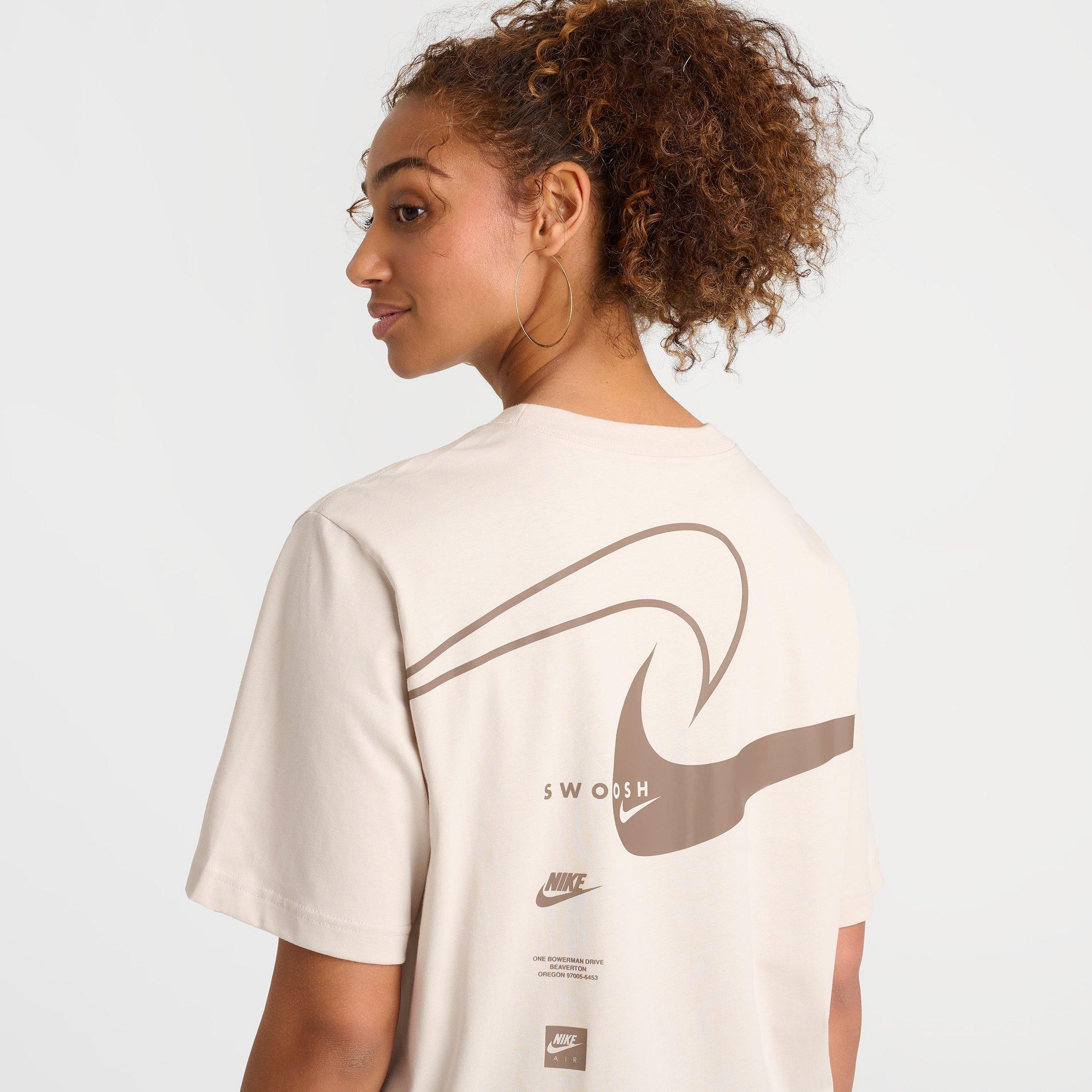 Women's Nike Sportswear Oversized Swoosh T-Shirt
