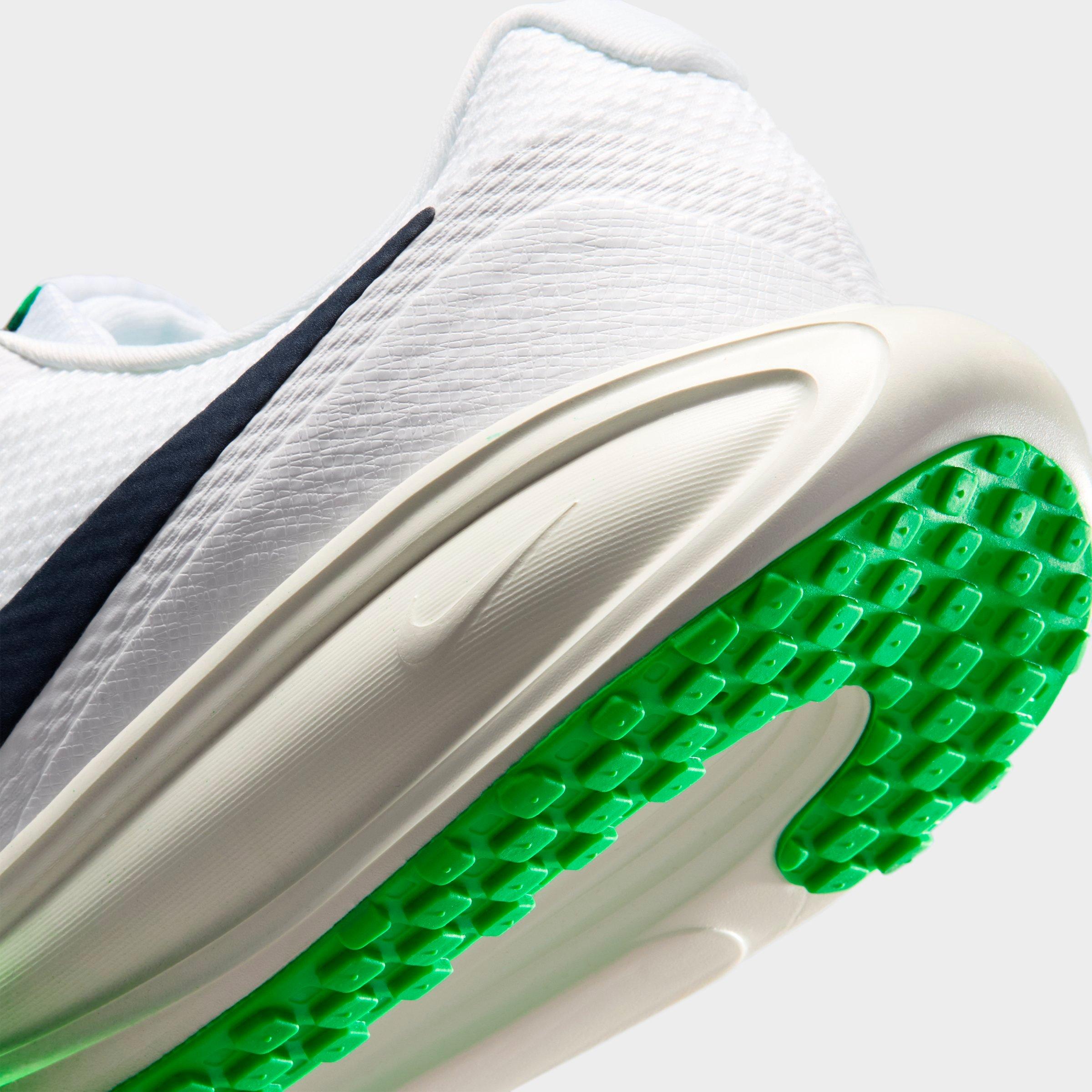 Men's Nike Revolution 8 Running Shoes (Extra Wide Width)