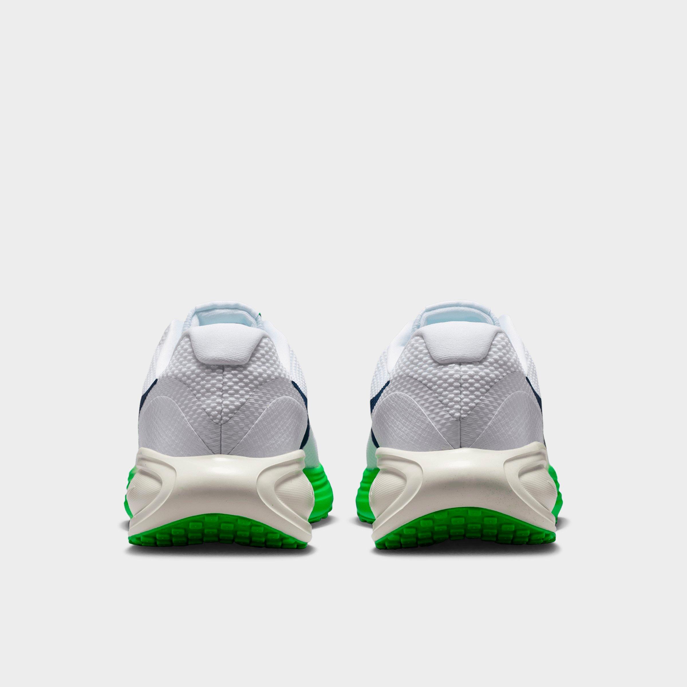 Men's Nike Revolution 8 Running Shoes (Extra Wide Width)