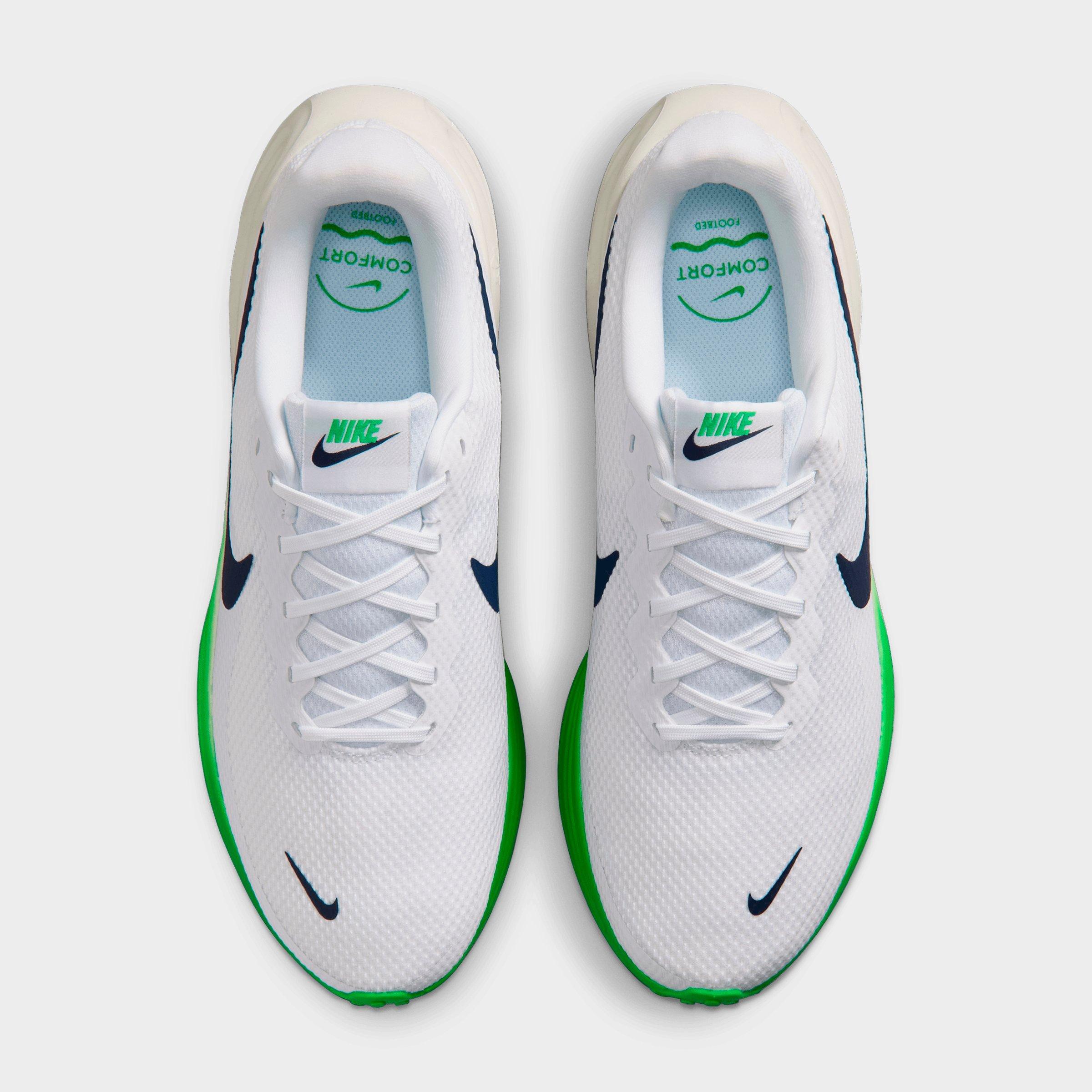 Men's Nike Revolution 8 Running Shoes (Extra Wide Width)