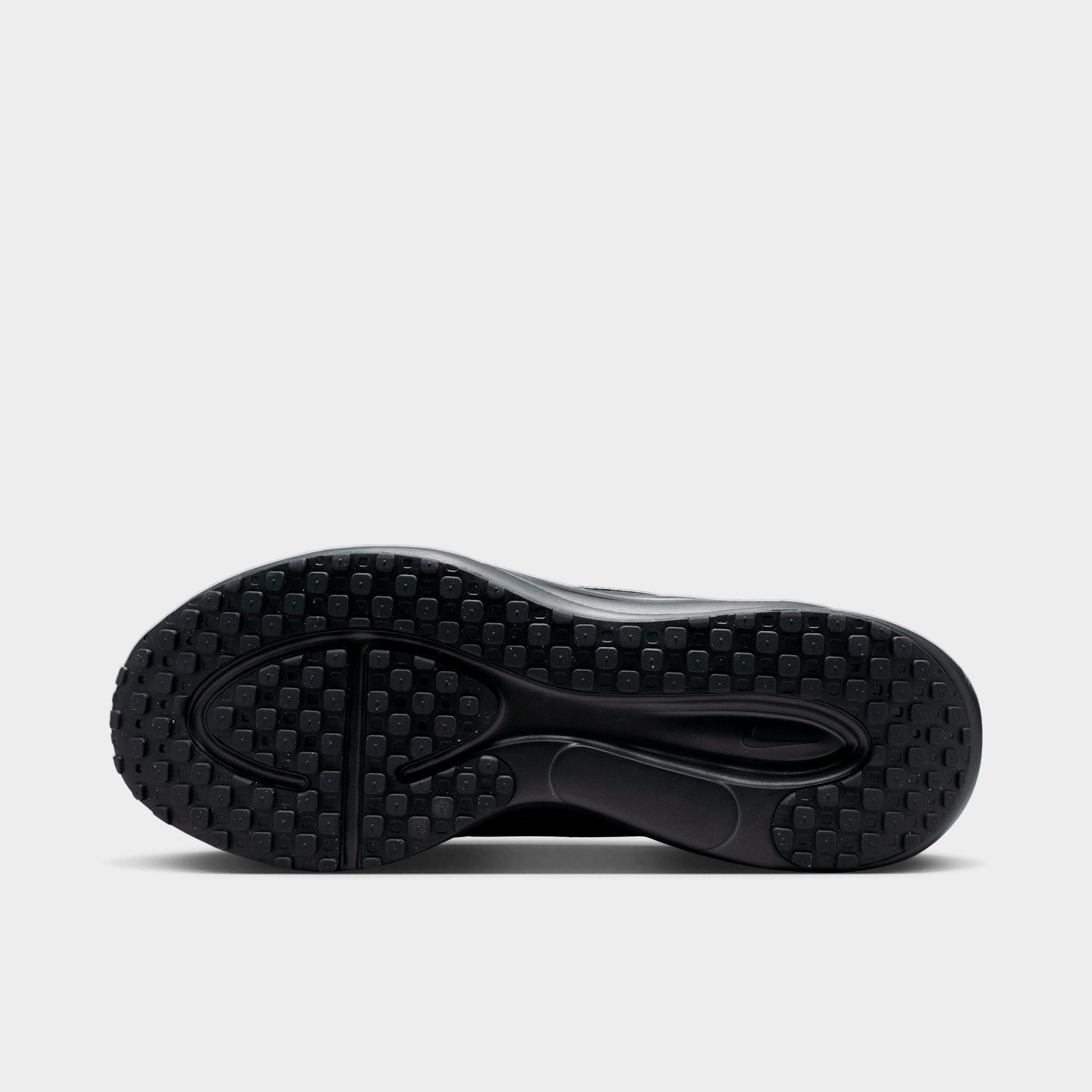 Men's Nike Revolution 8 EasyOn Running Shoes