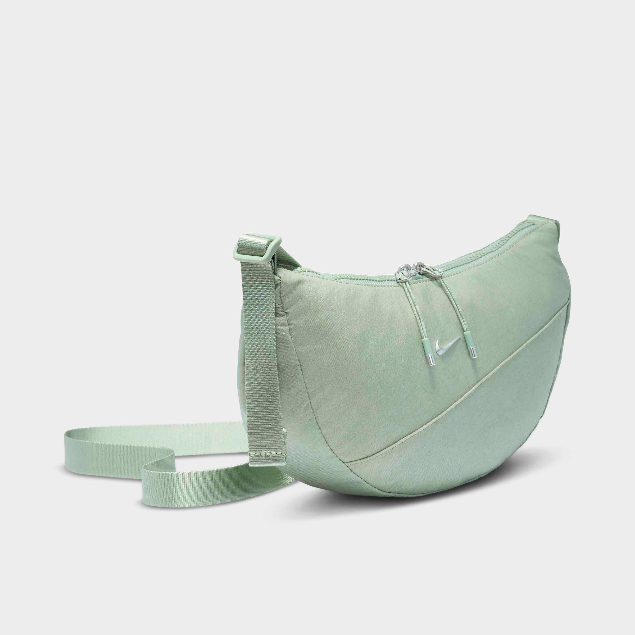 フィットネスバッグ Nike Aura Crescent Crossbody Bag 4L Nike Aura Crescent Crossbody Bag (4L). Nike.com