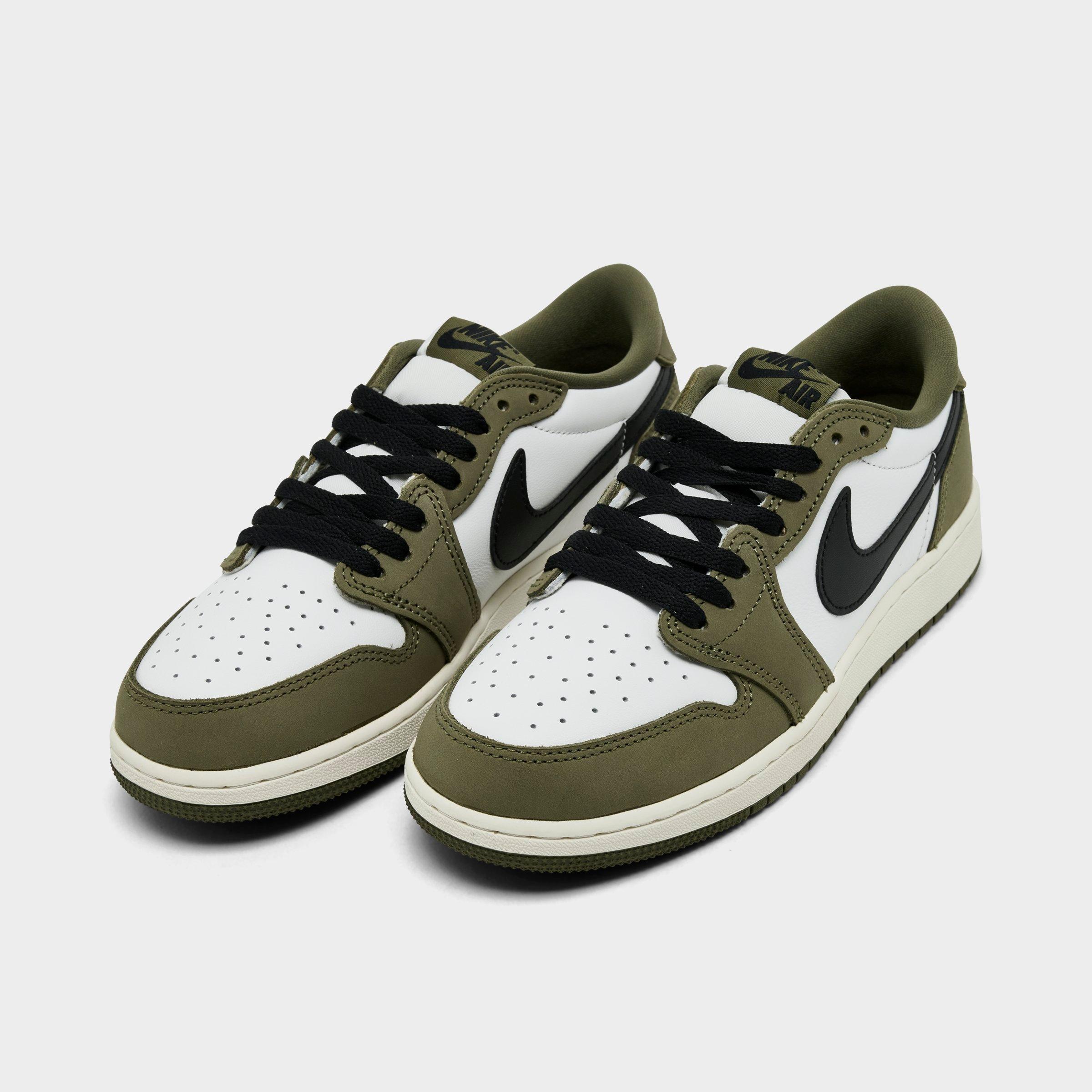 Big Kids' Air Jordan Retro 1 Low OG Casual Shoes