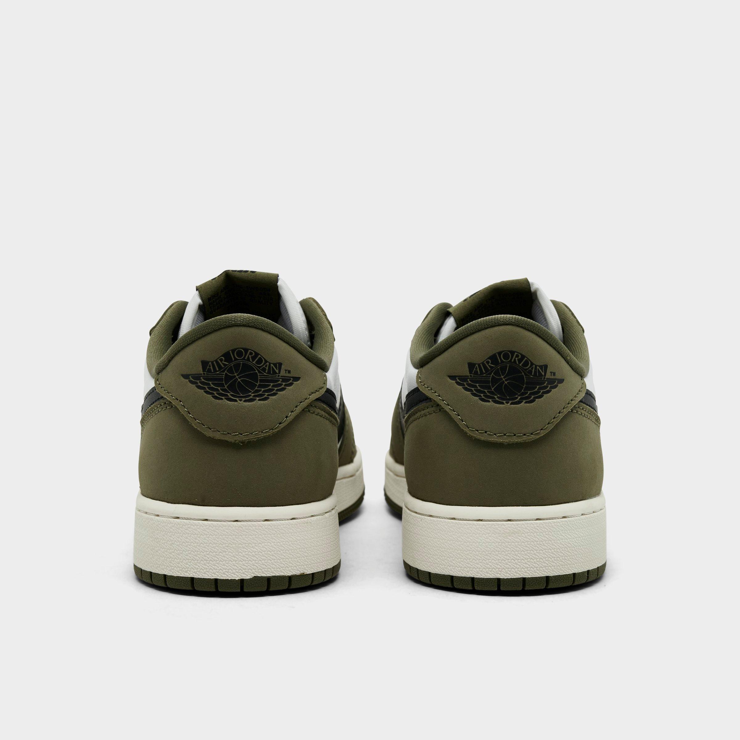 Big Kids' Air Jordan Retro 1 Low OG Casual Shoes