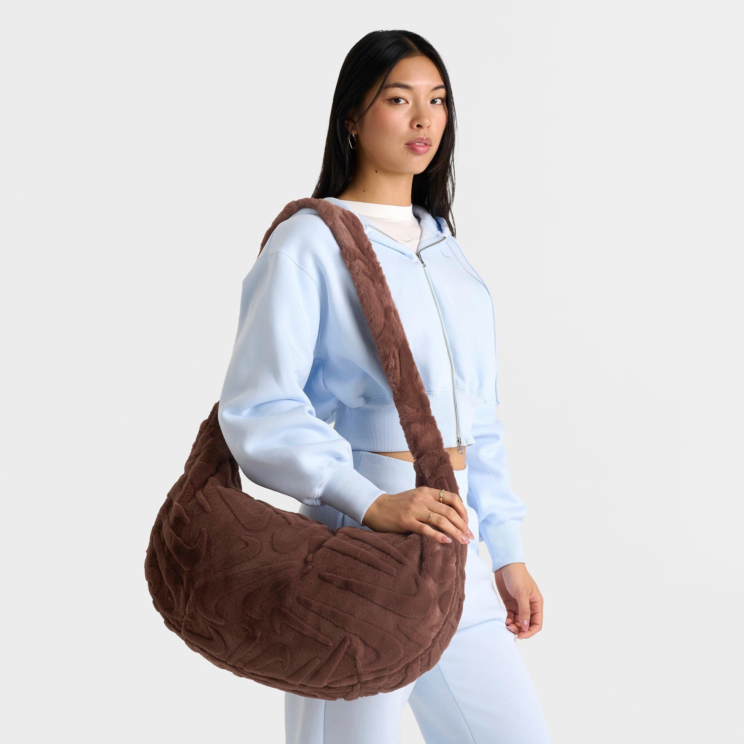 Nike Sportswear Faux Fur Slouchy Bag (19L)