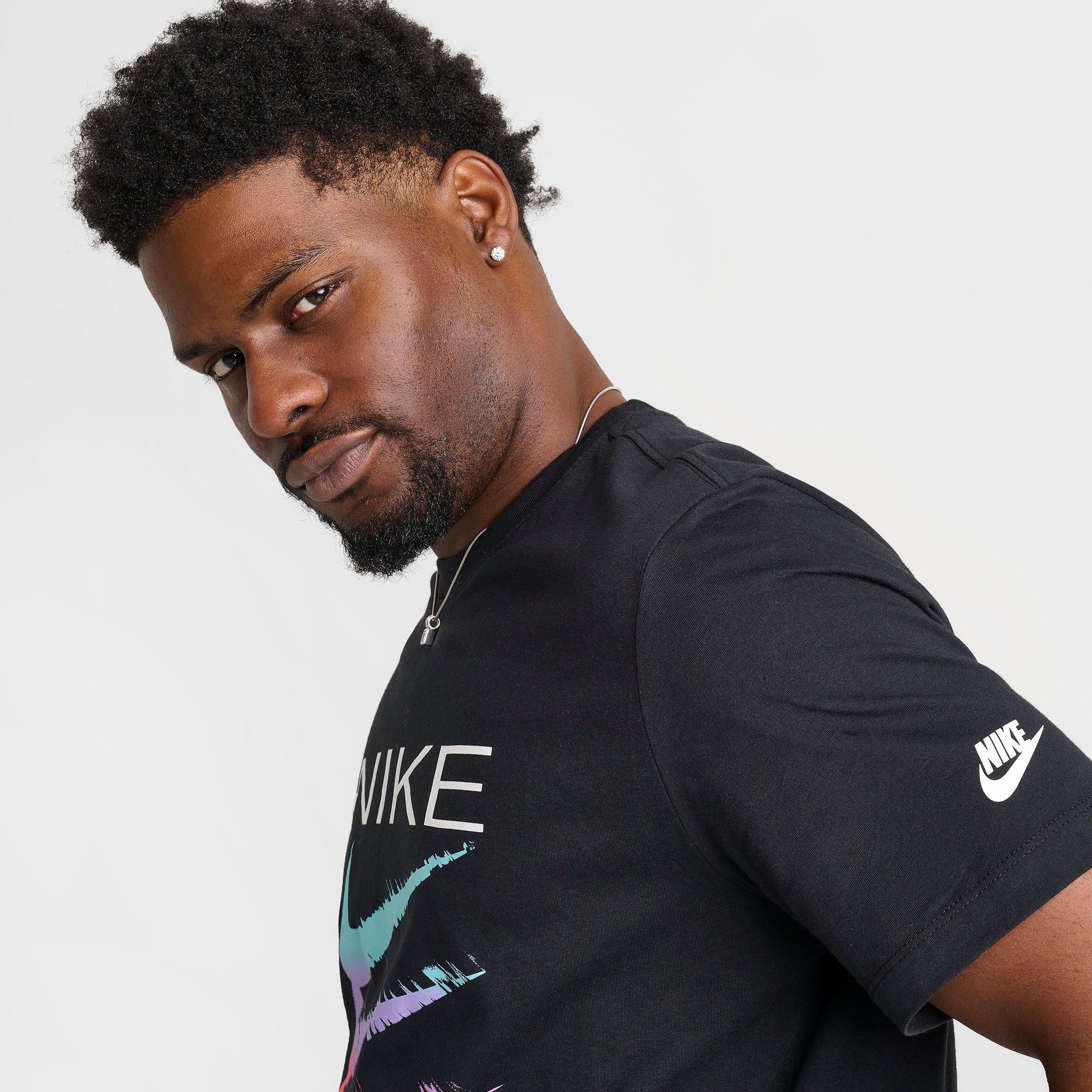 Men's Nike Sportswear Triple Swoosh T-Shirt