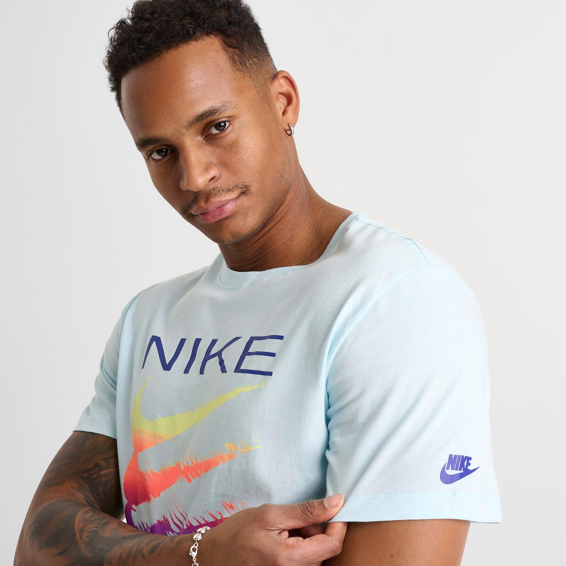 Men's Nike Sportswear Triple Swoosh T-Shirt