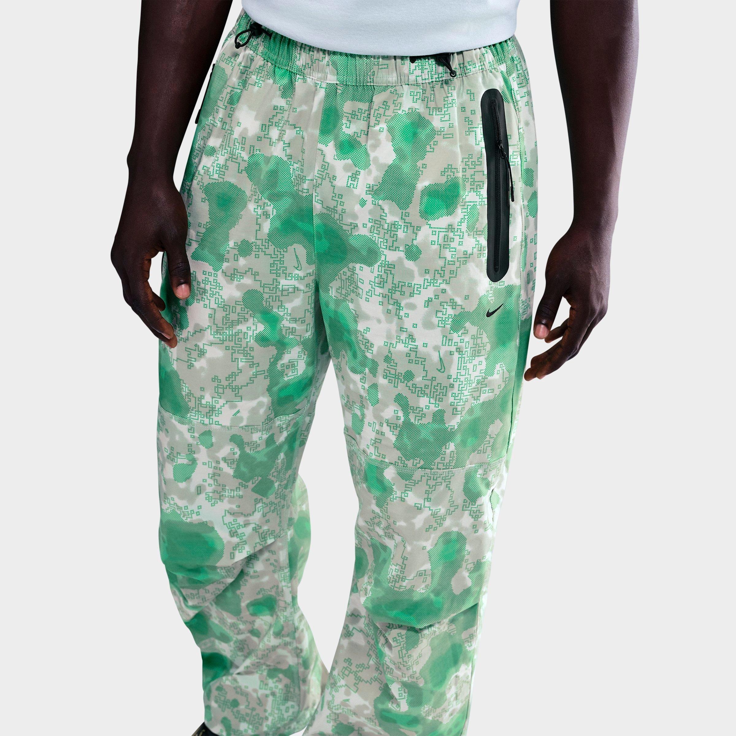 Men's Nike Tech Dri-FIT Woven Camo Loose-Fit Pants