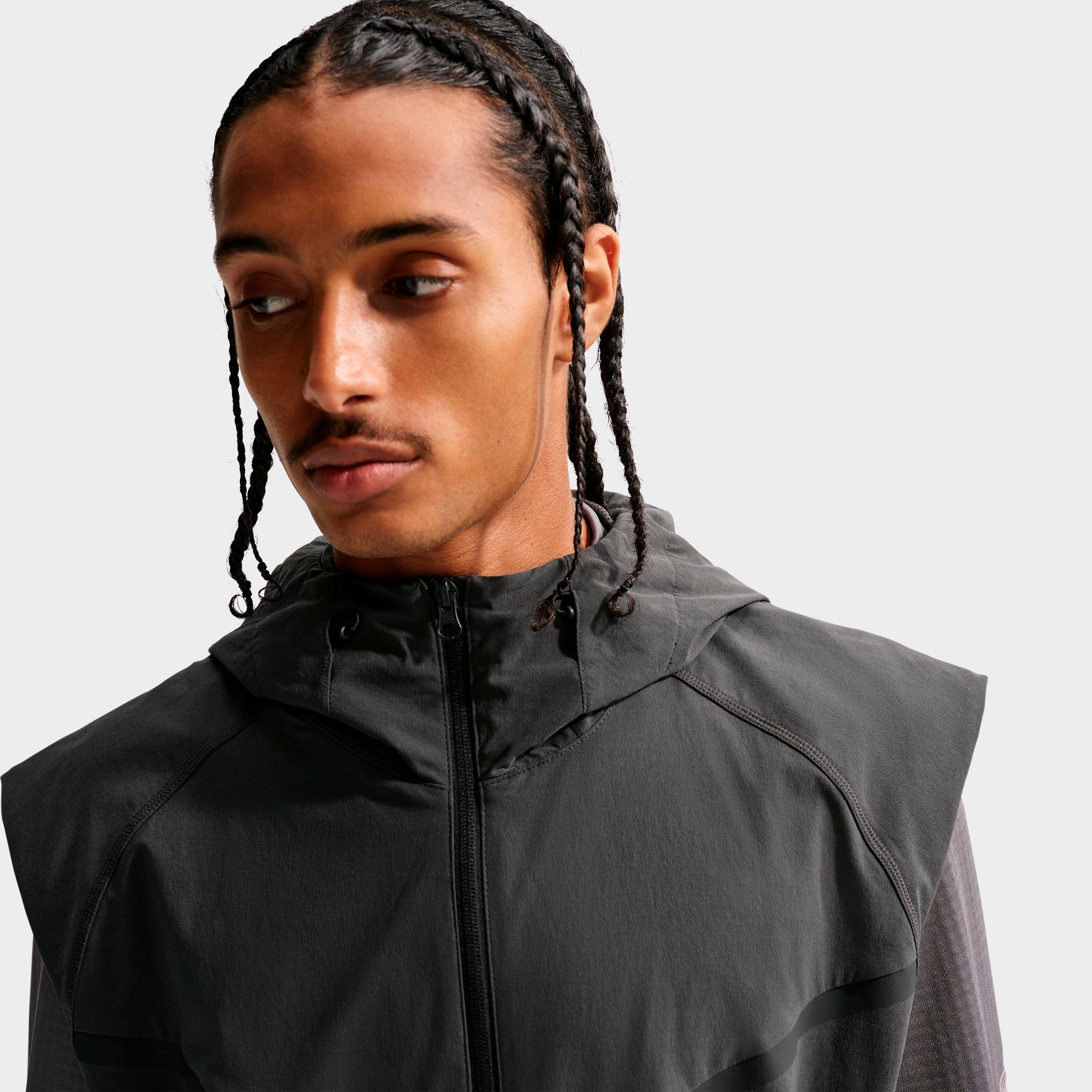 Men's Nike Tech Dri-FIT Woven Windrunner Vest