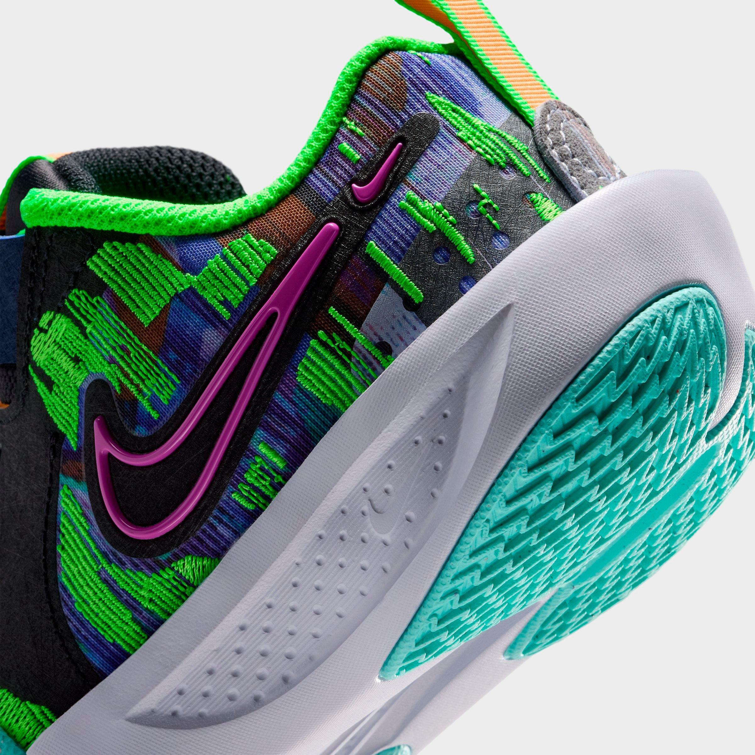 Big Kids' Nike G.T. Cut 3 Basketball Shoes