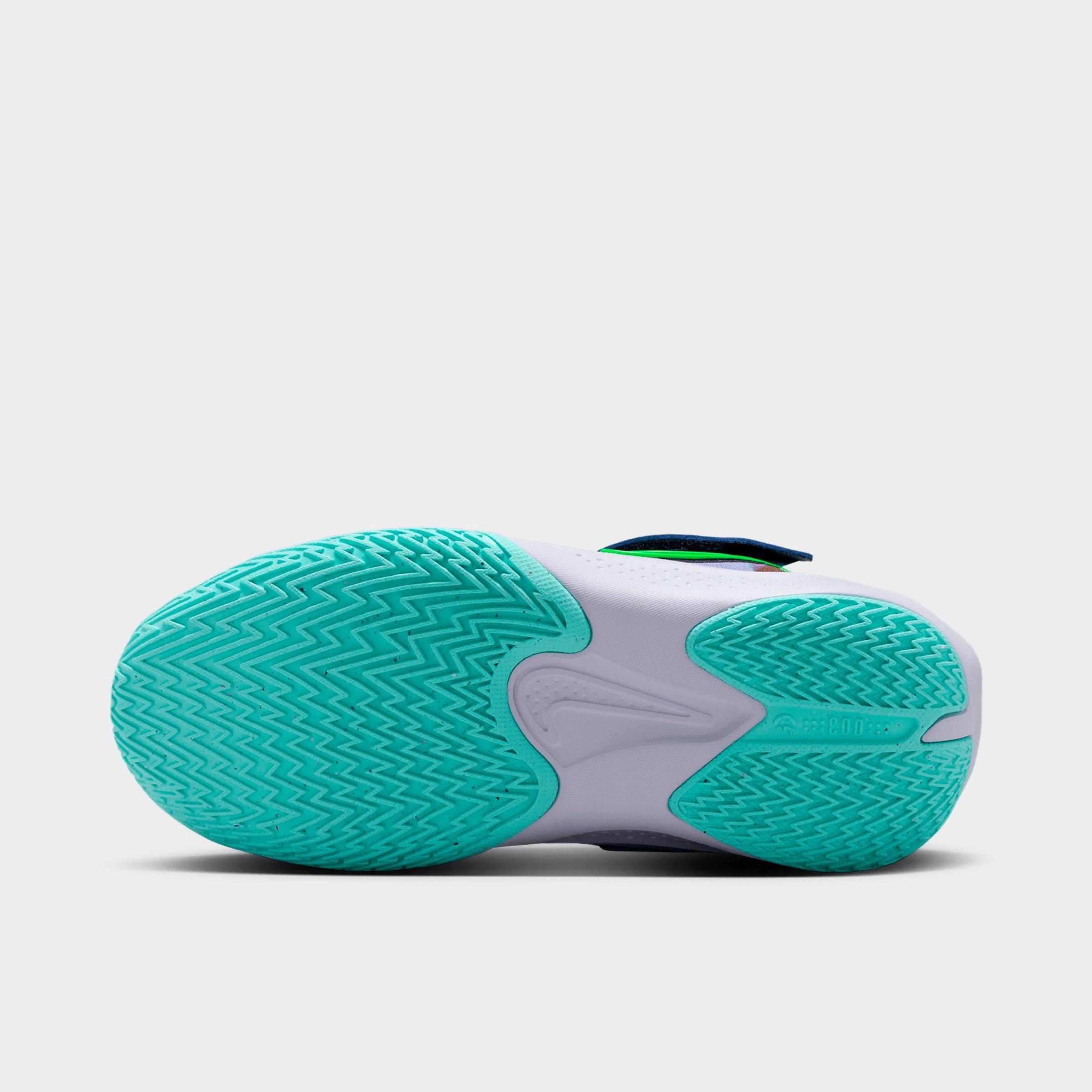 Big Kids' Nike G.T. Cut 3 Basketball Shoes