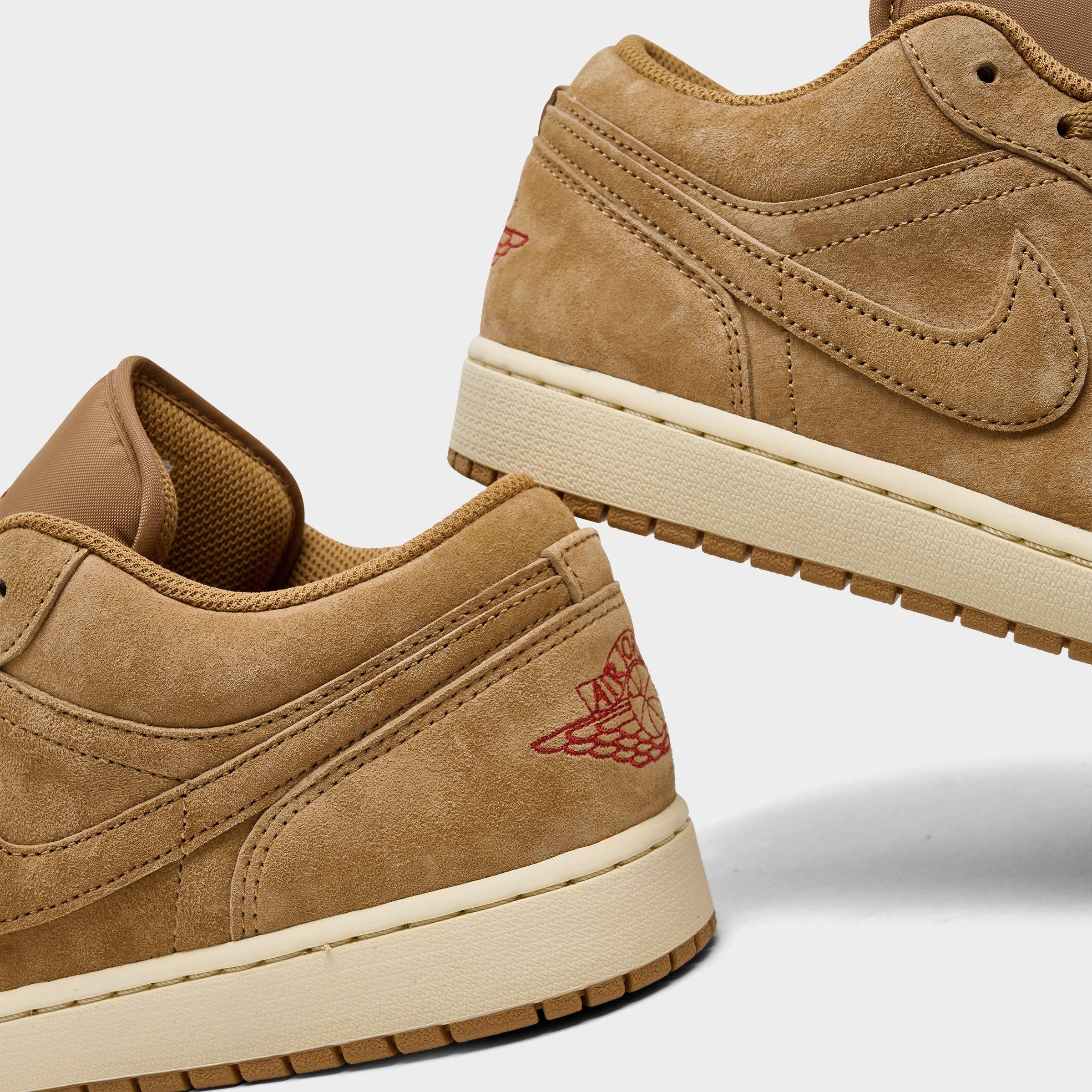 Men's Air Jordan Retro 1 Low SE Casual Shoes
